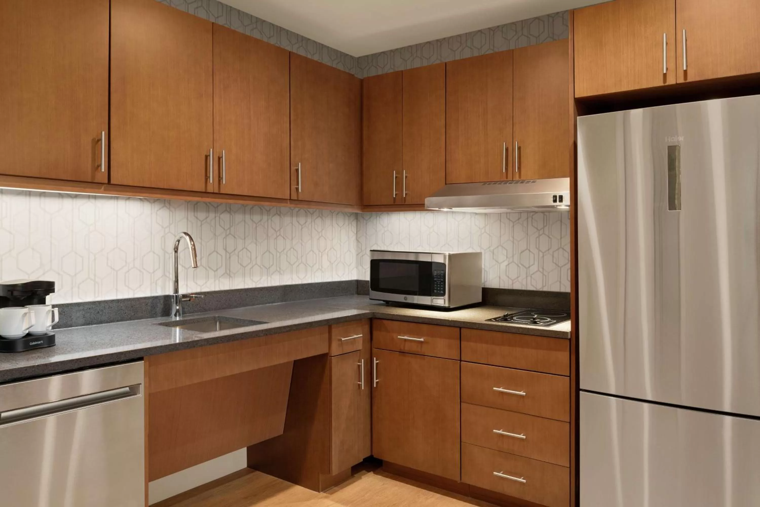Kitchen or kitchenette in Homewood Suites By Hilton Wilmington Downtown