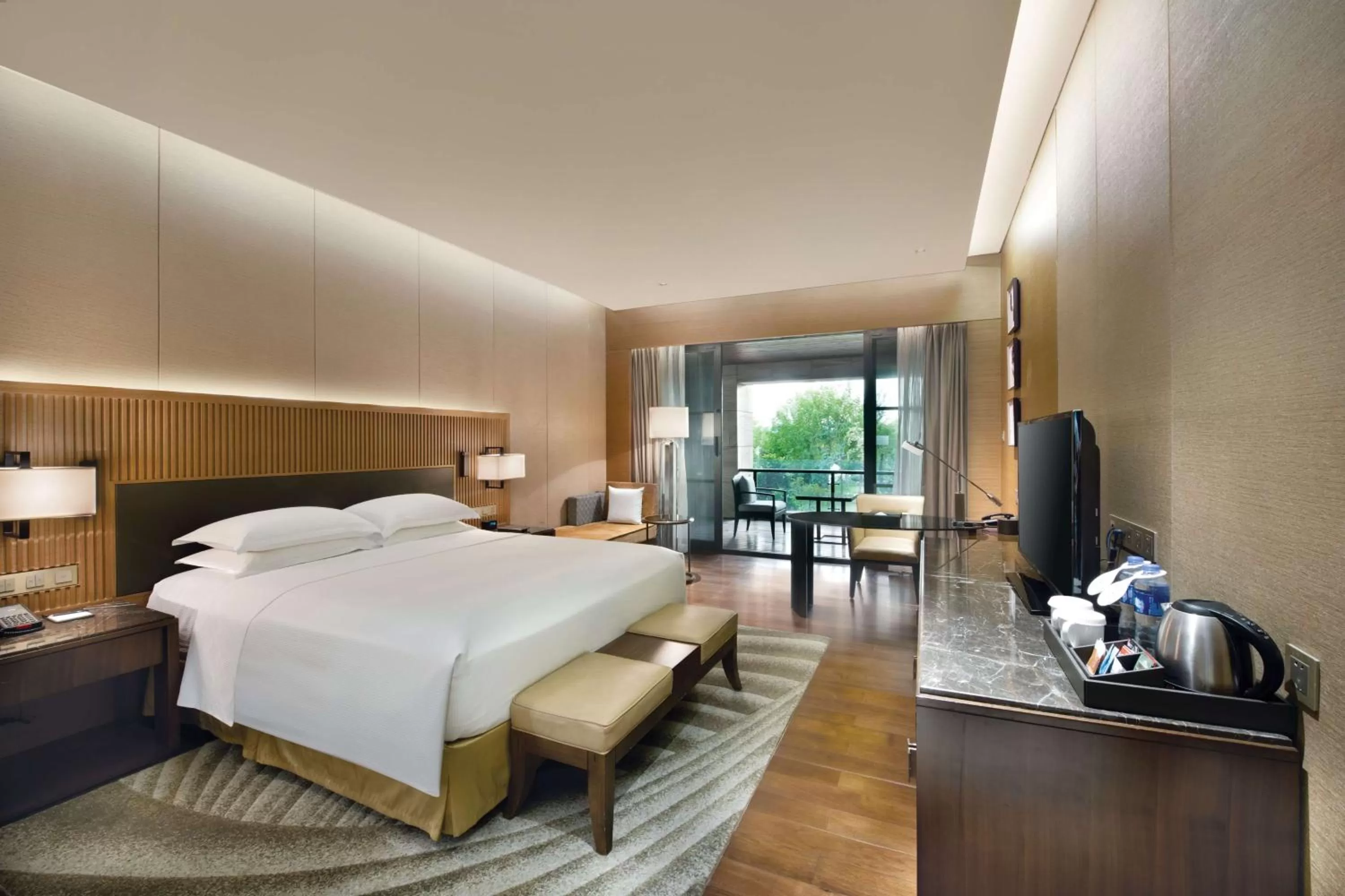Bedroom, Bed in Hilton Wuhan Optics Valley
