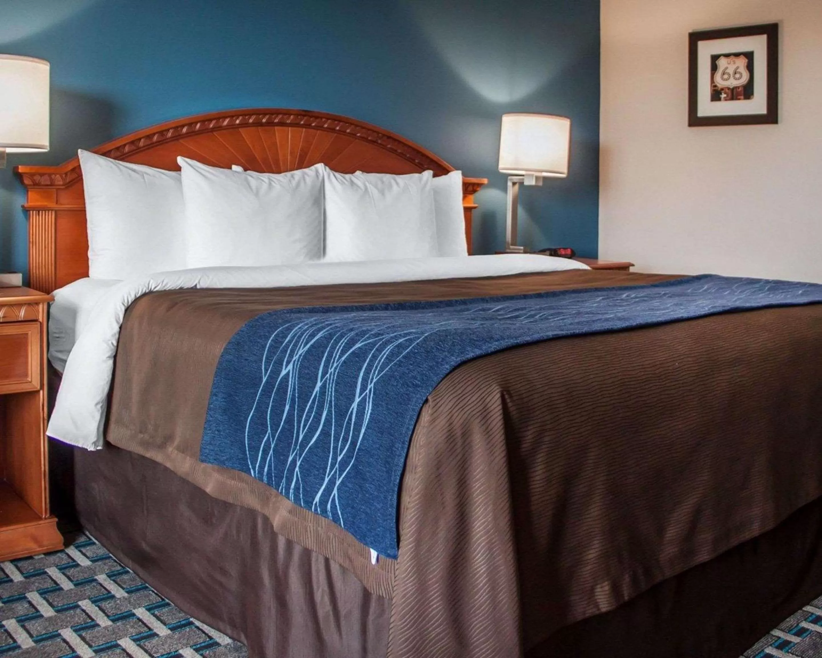 King Room - Accessible/Non-Smoking in Comfort Inn & Suites Weatherford