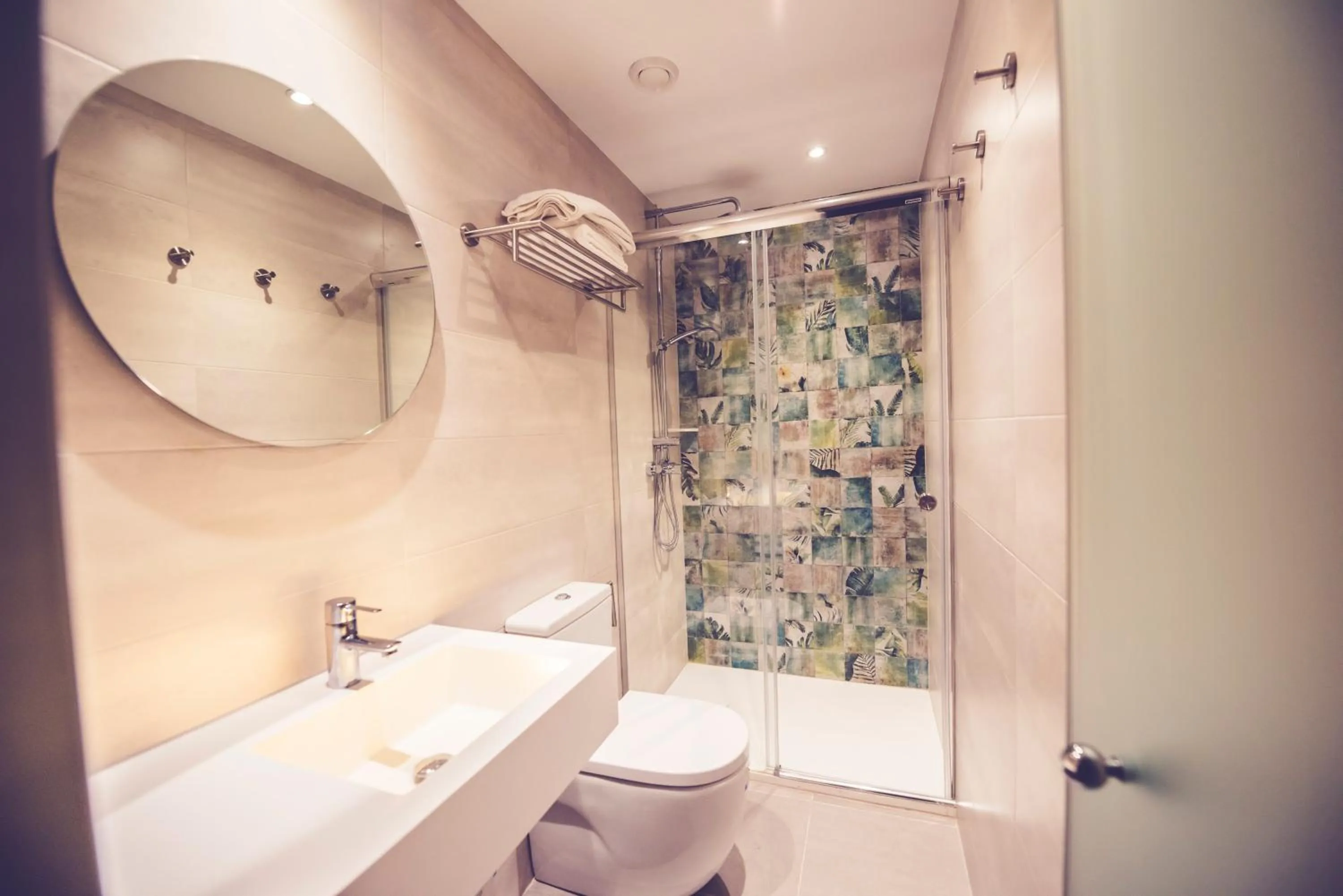 Bathroom in Hostal Marlasca