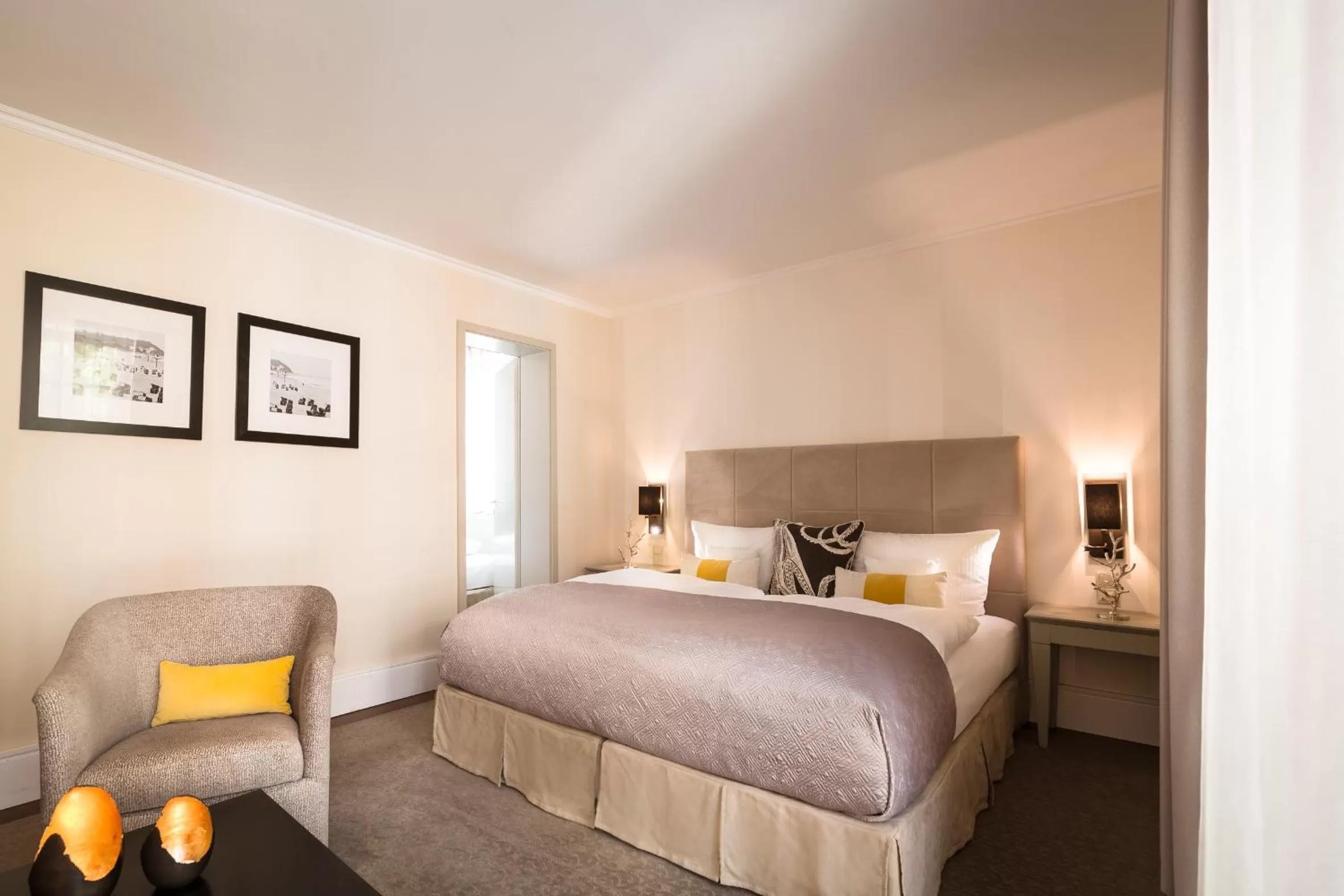 Bedroom, Bed in Strandhotel Ostseeblick