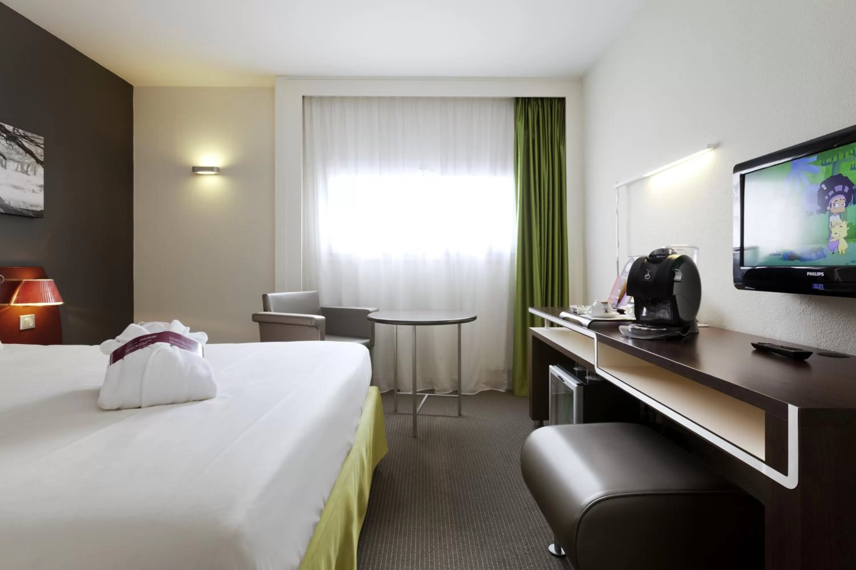 Bedroom, Bed in Mercure Rennes Centre Gare