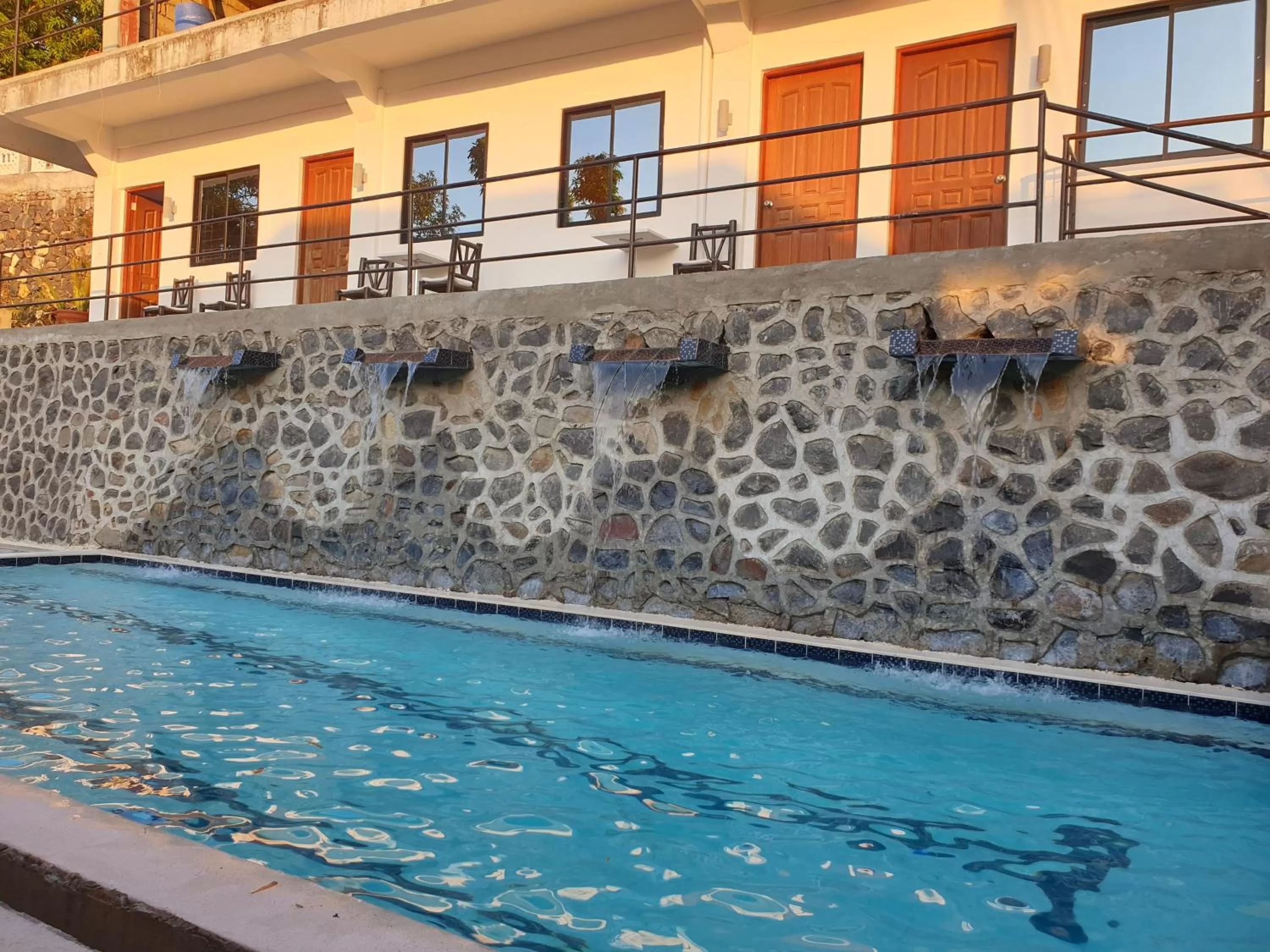 Swimming Pool in Raya Del Sol Dive Resort