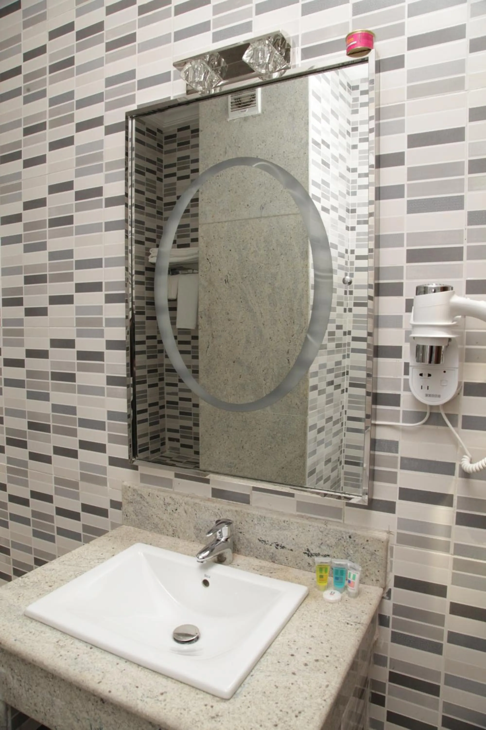 Shower, Bathroom in Swiss International Mabisel Port Harcourt