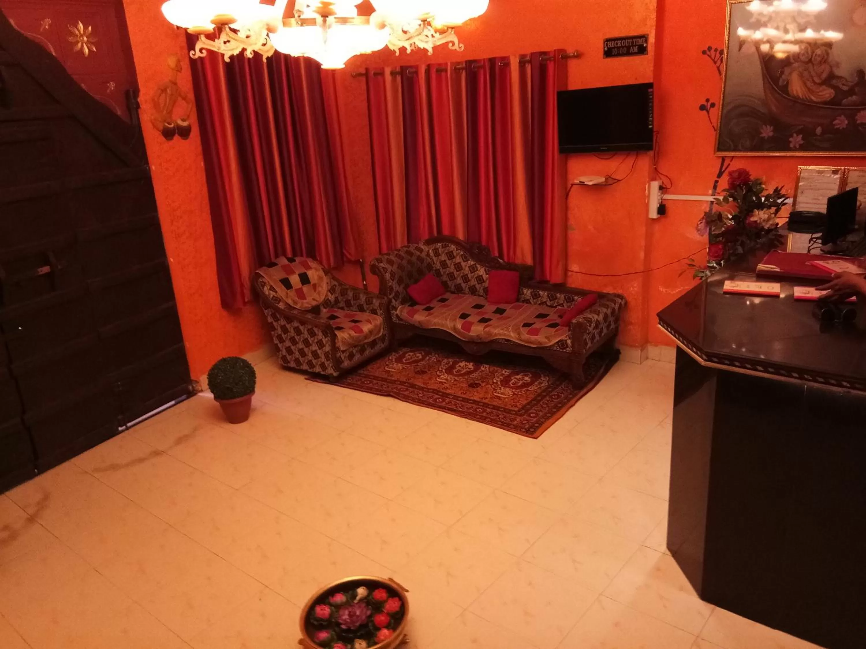 Other, Seating Area in Haveli Taragarh Palace