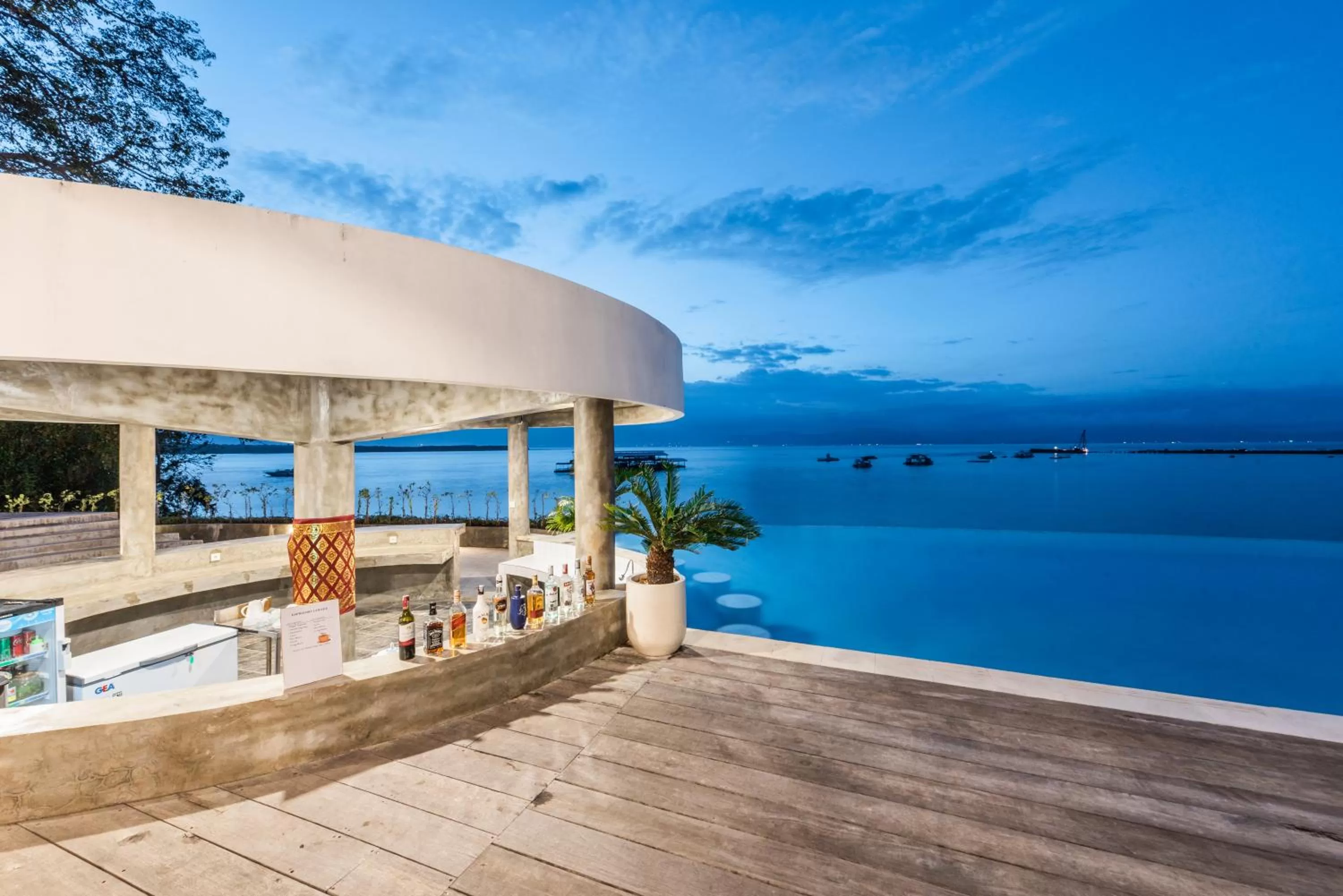 Lounge or bar in Sea La Vie Resort Nusa Penida