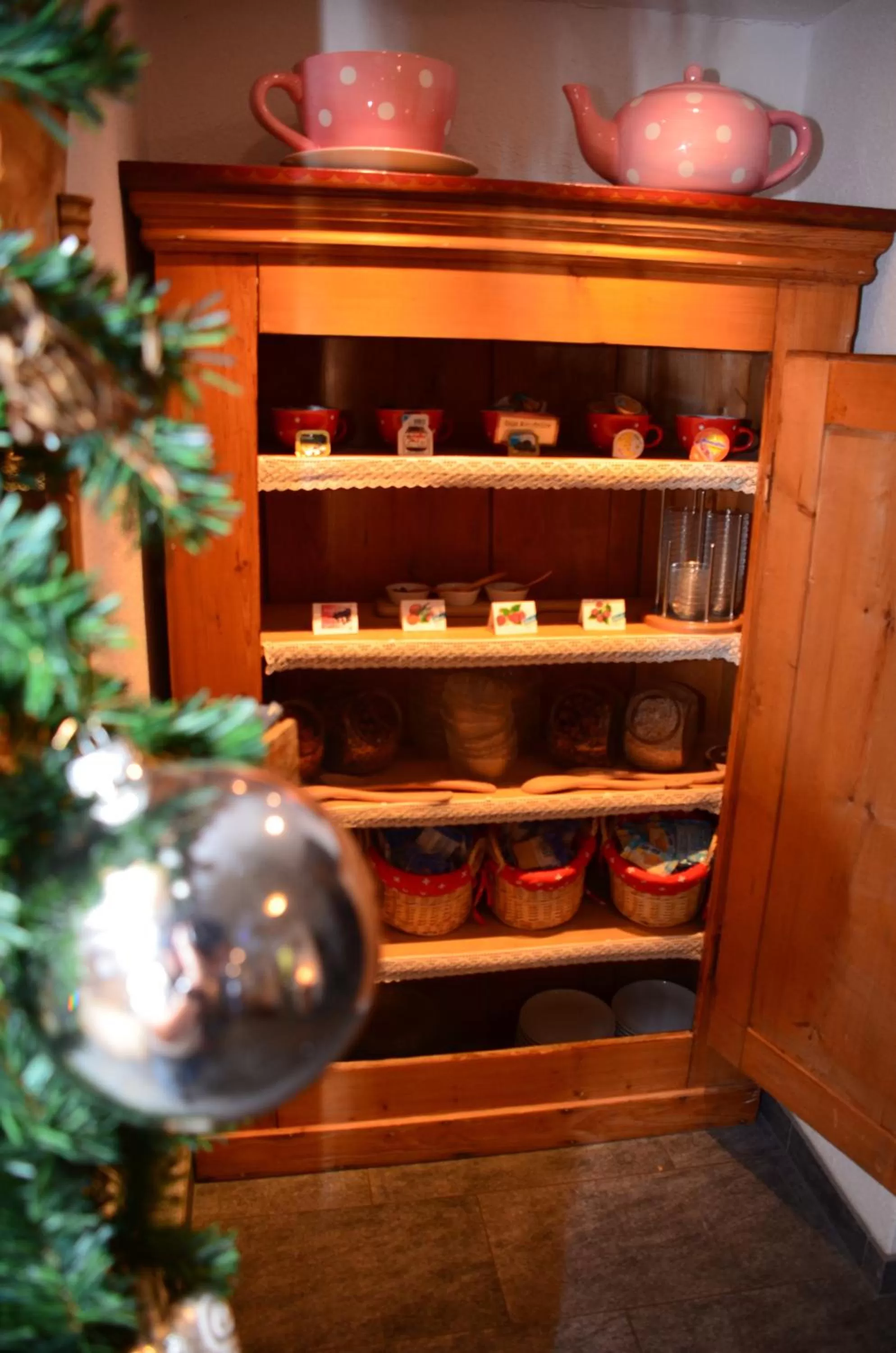 Decorative detail in Hotel Belmont