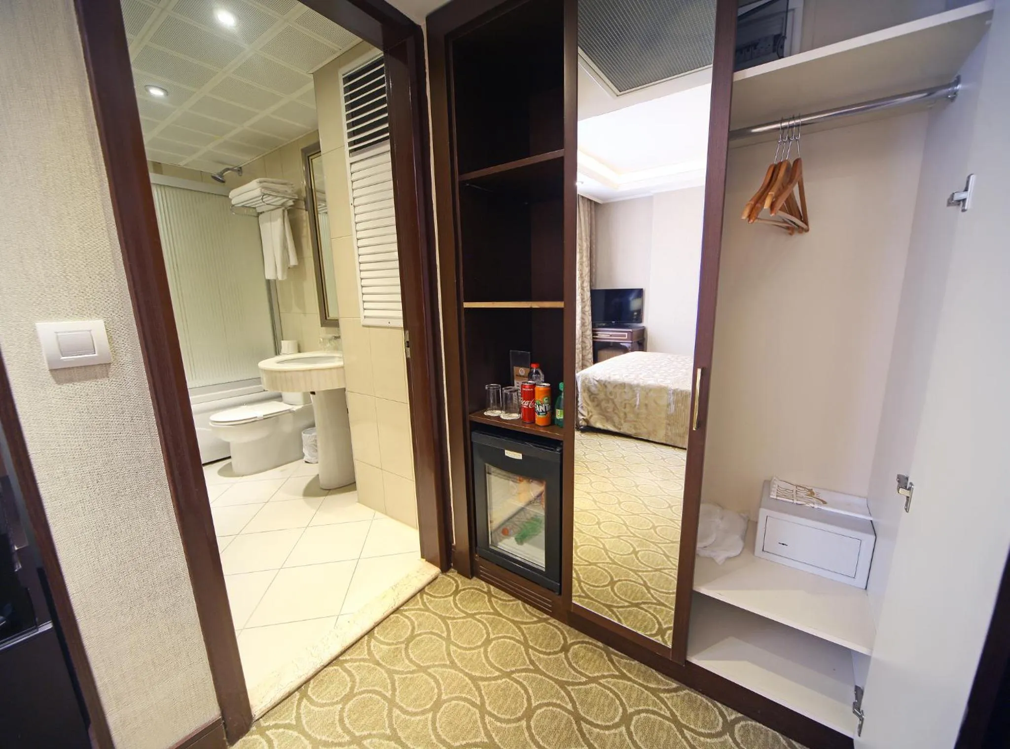 Other, Bathroom in Black Bird Hotel