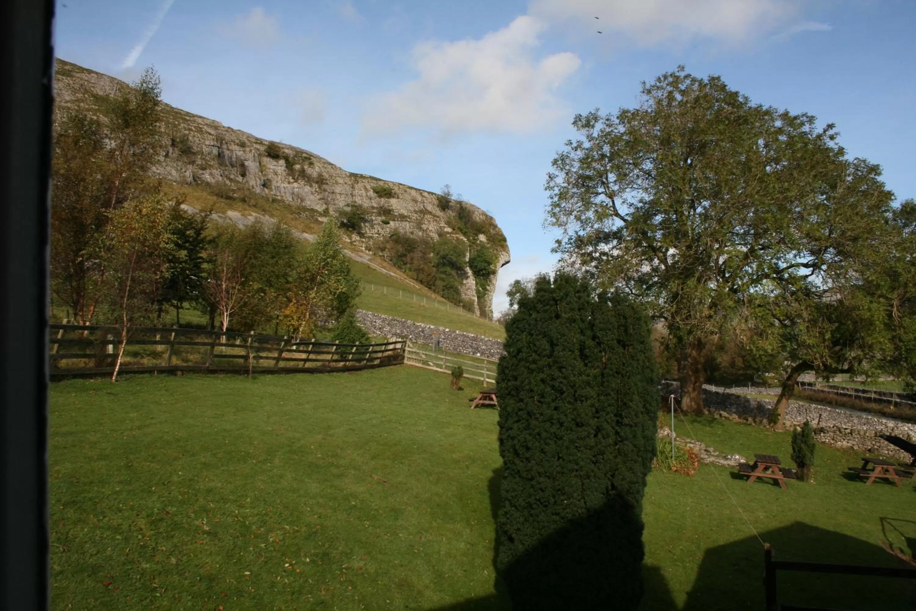 Garden in Tennant Arms Hotel