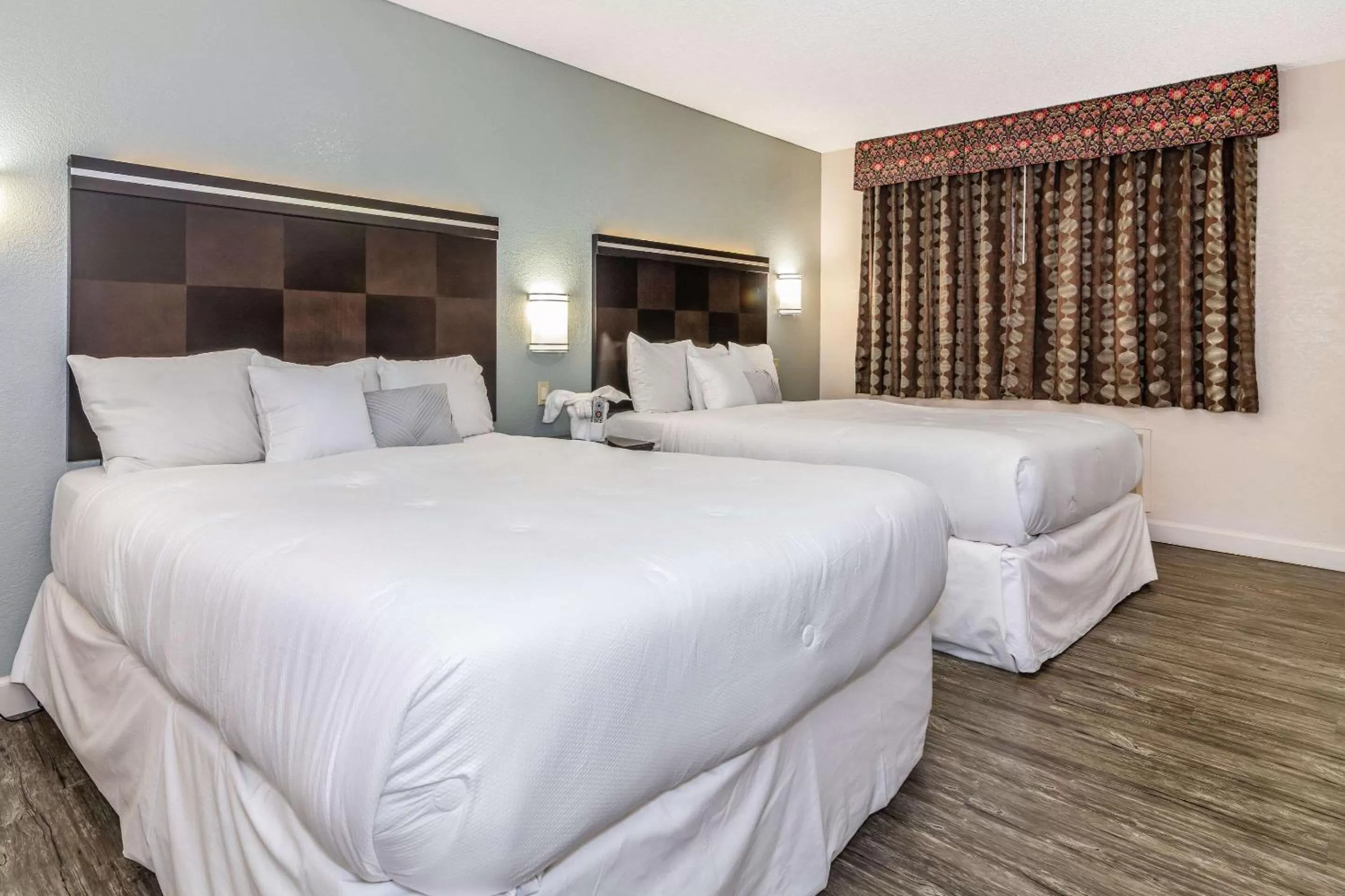 Photo of the whole room, Bed in Rodeway Inn Barstow Route 66