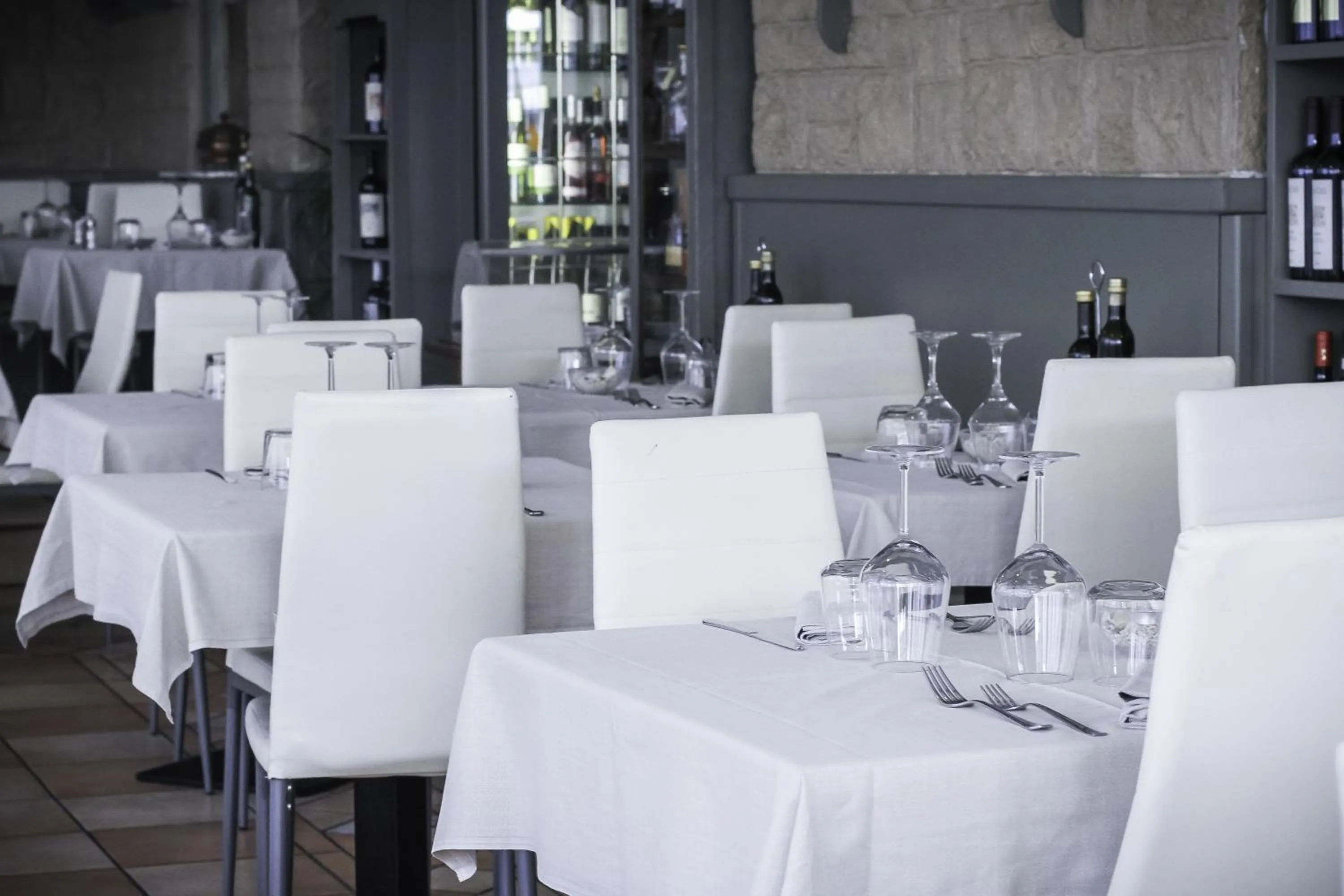 Restaurant/places to eat in Club Meeting Hotel