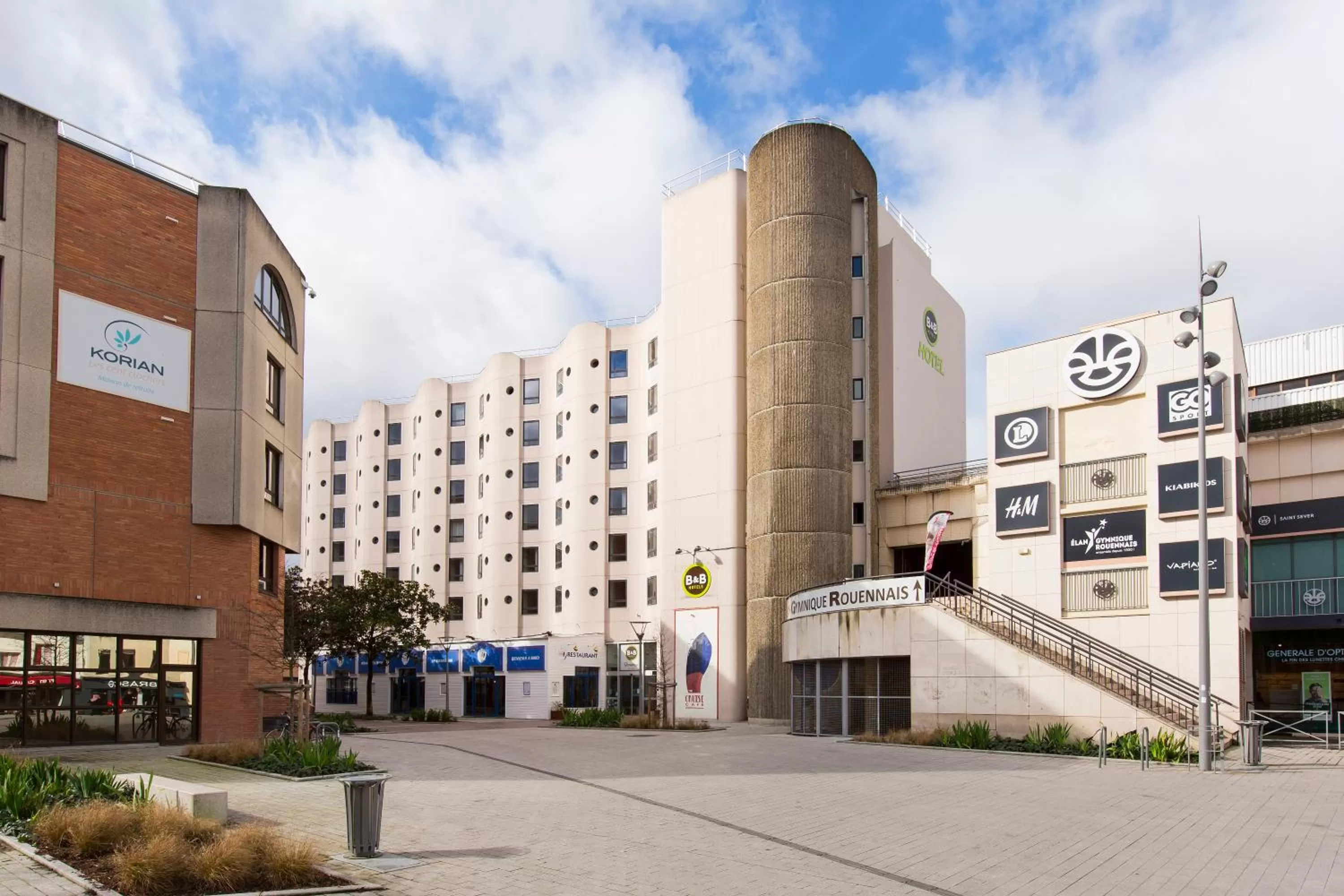Property building in B&B HOTEL Rouen Centre