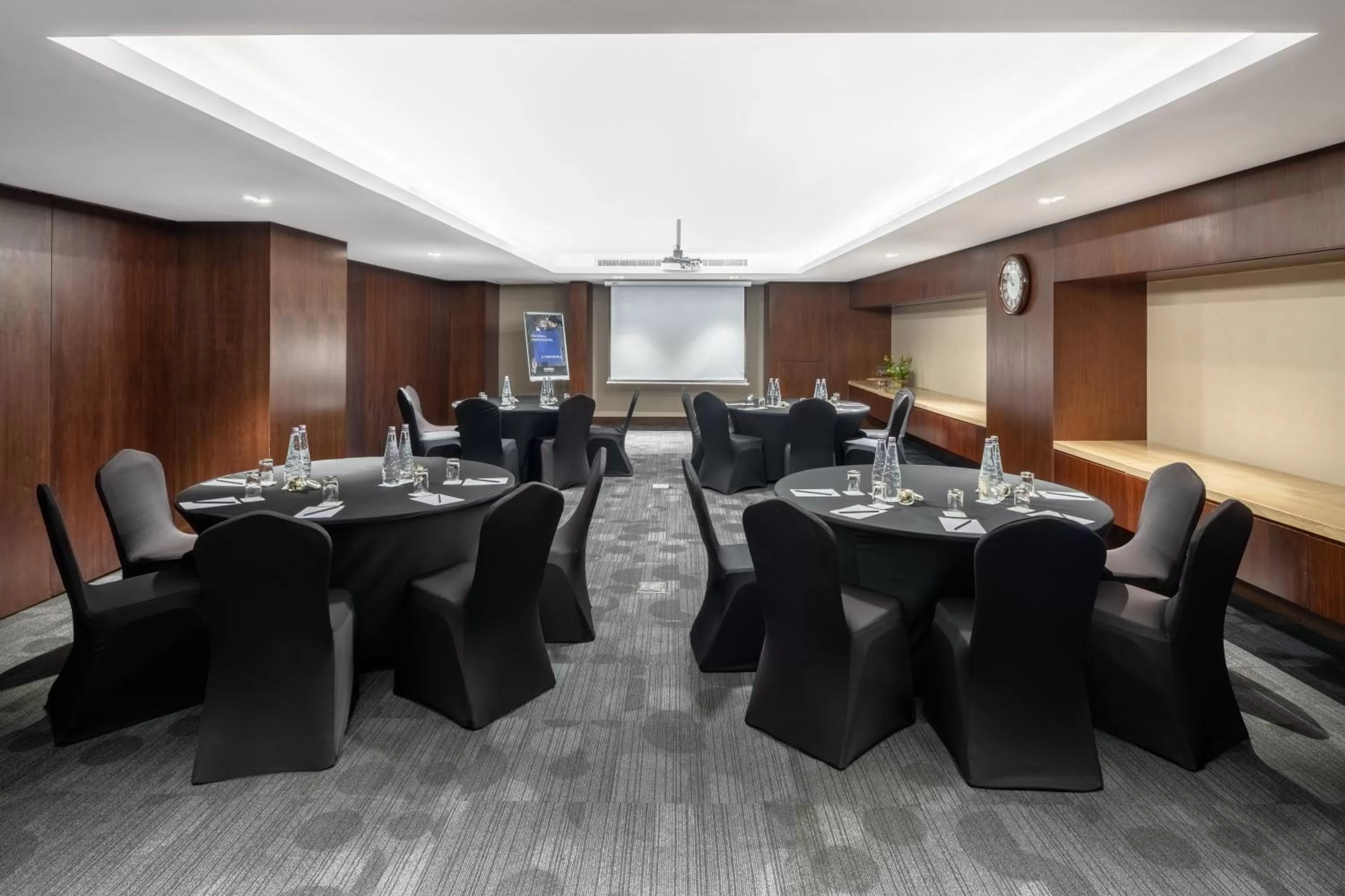 Meeting/conference room in Radisson Blu Hotel, Jeddah Al Salam