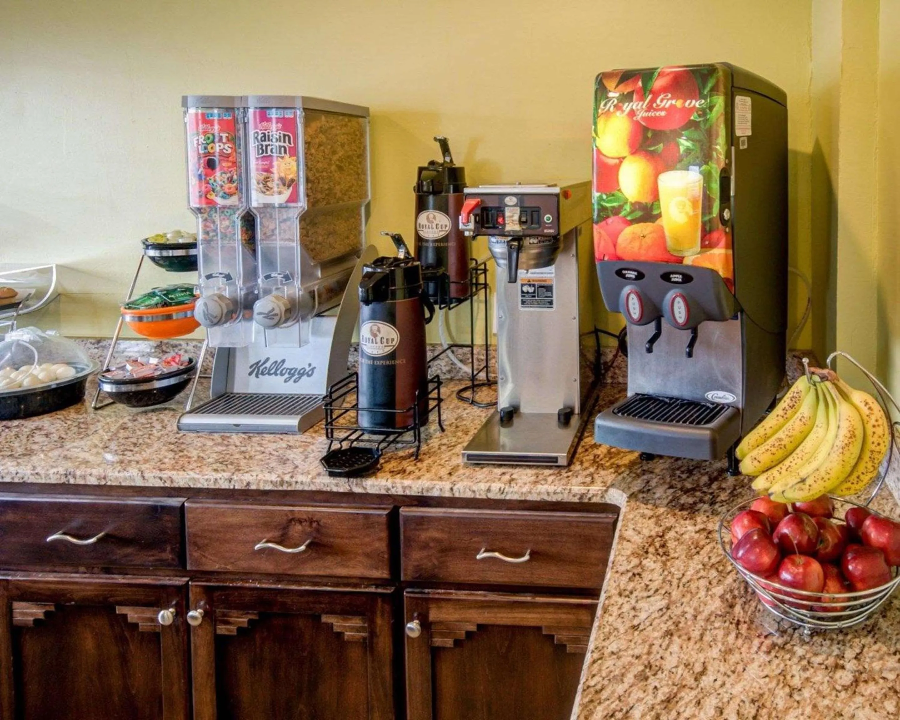 Breakfast in Econo Lodge Albuquerque East