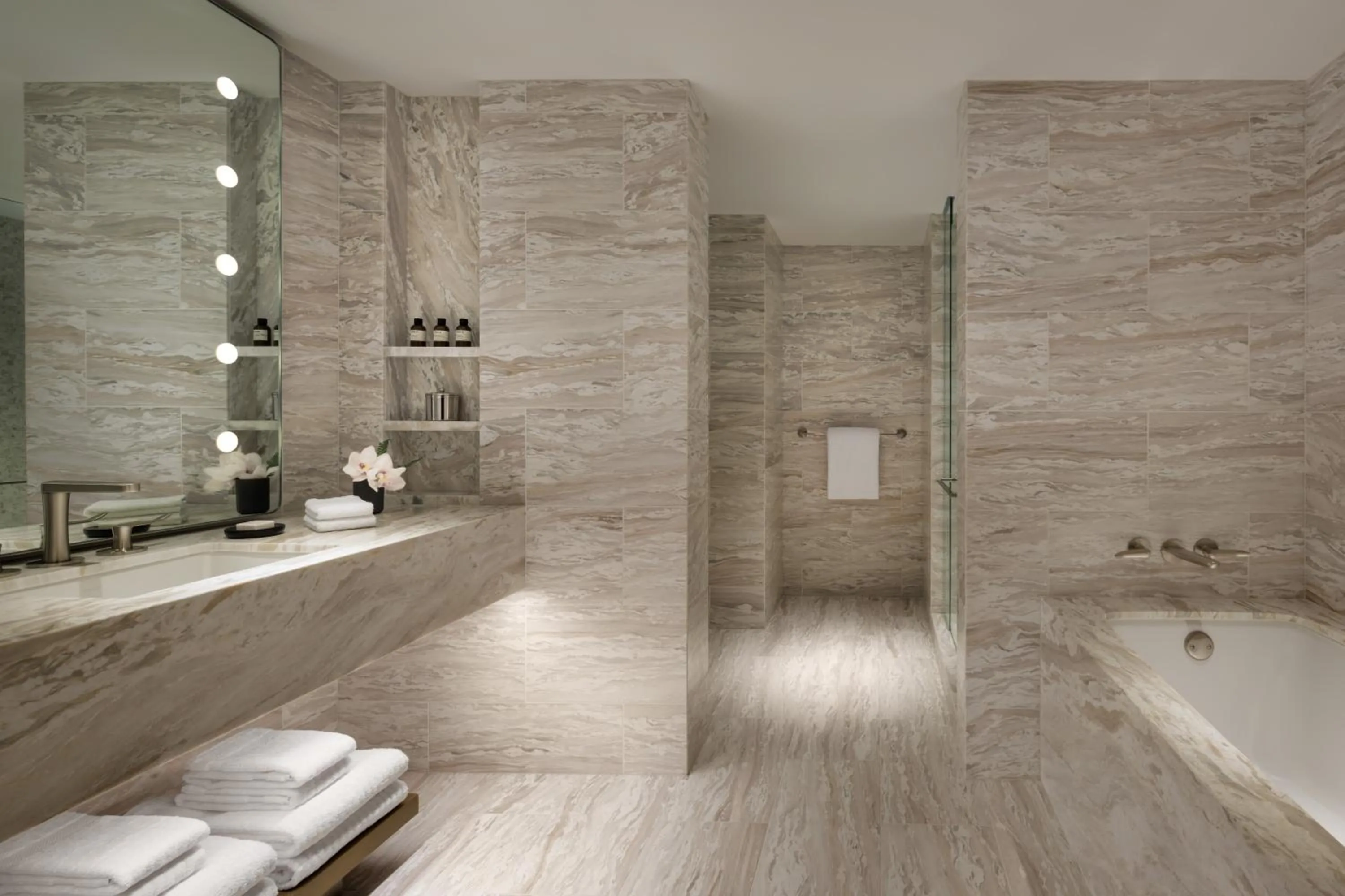 Shower in Fairmont Century Plaza Los Angeles at Beverly Hills