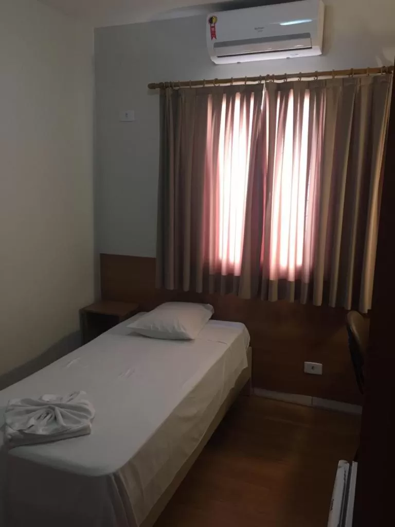 Bedroom, Bed in Hotel Cisne