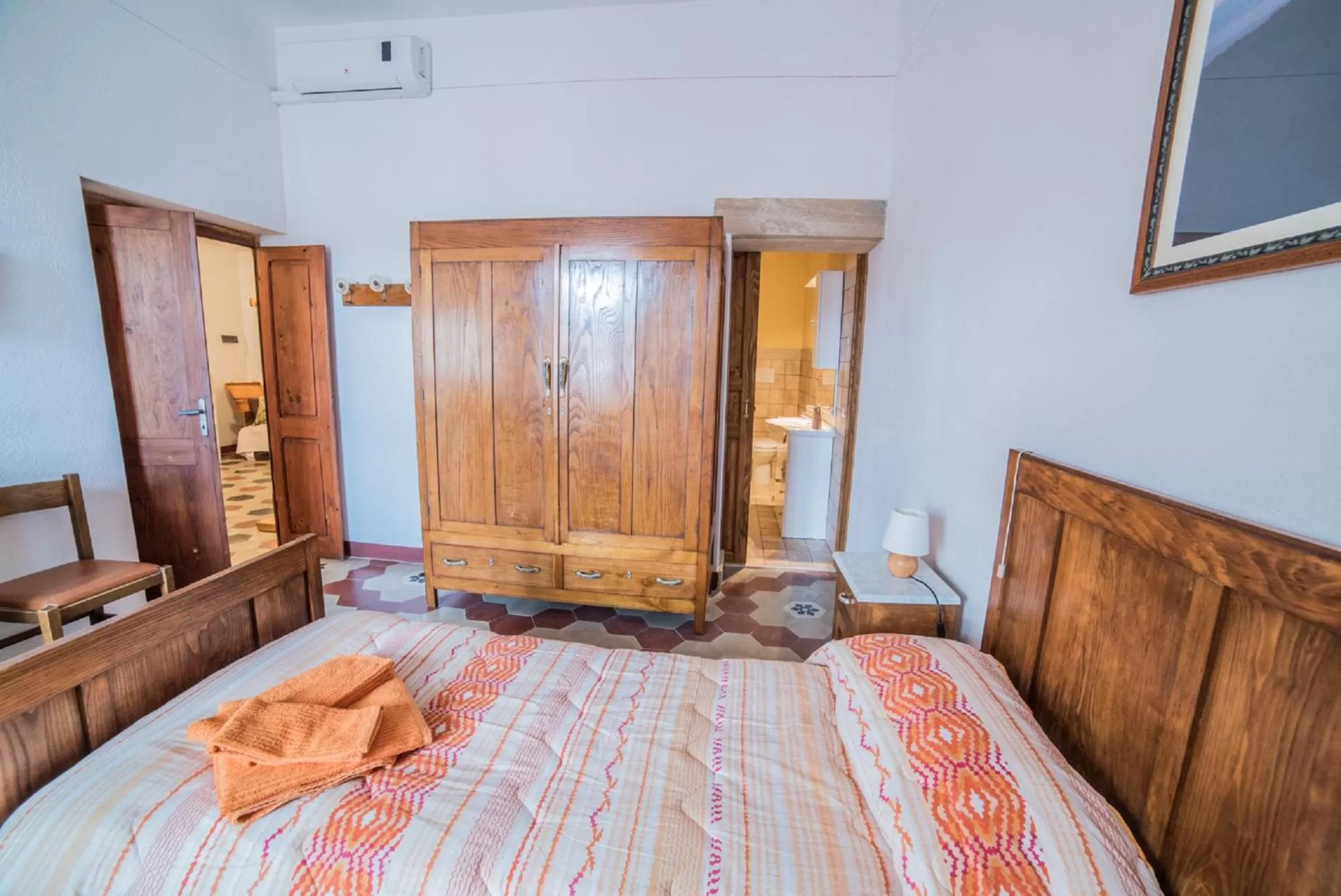 Bed in S'Apprigu B&B