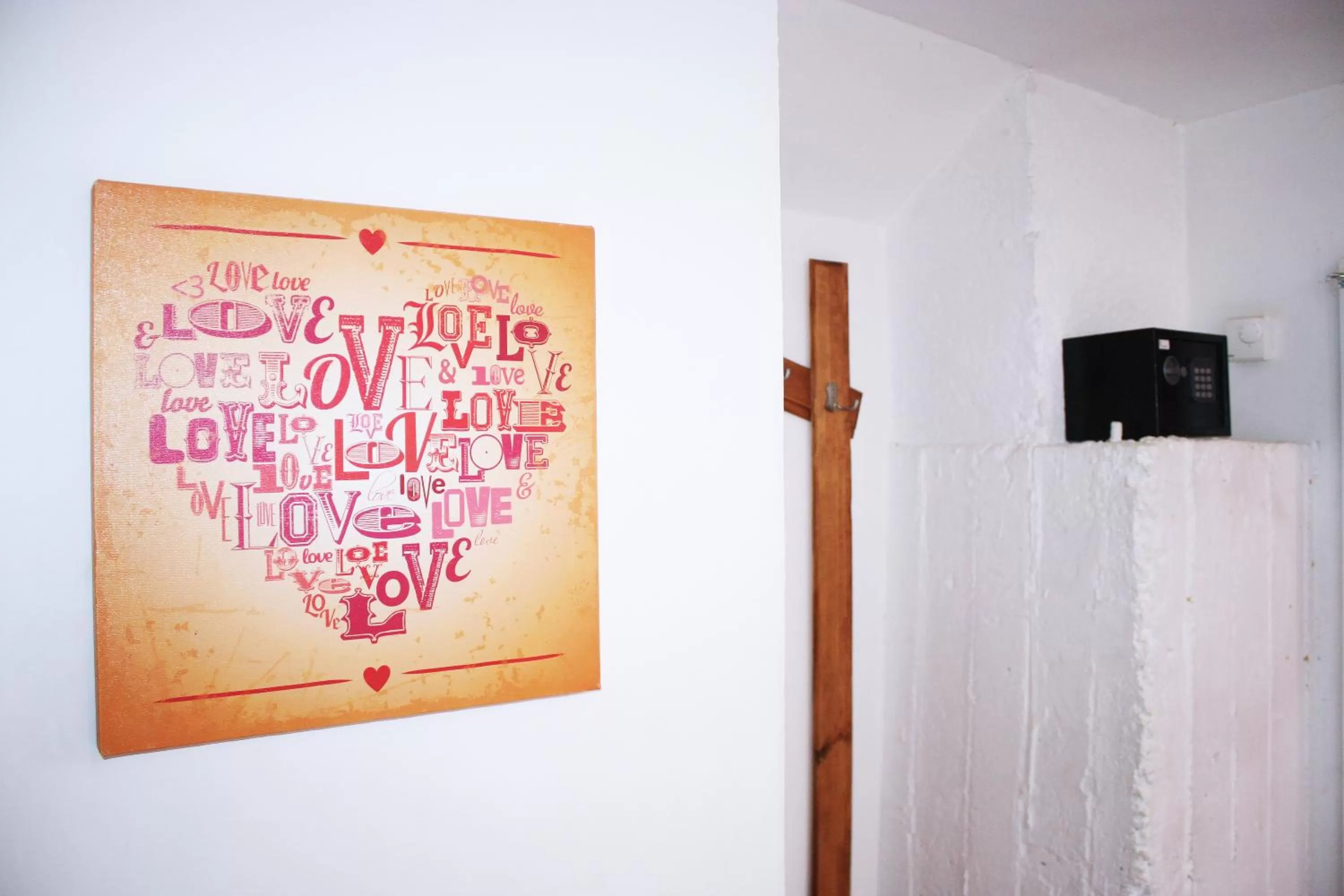 safe in MAMBA HOTEL - готель в укритті