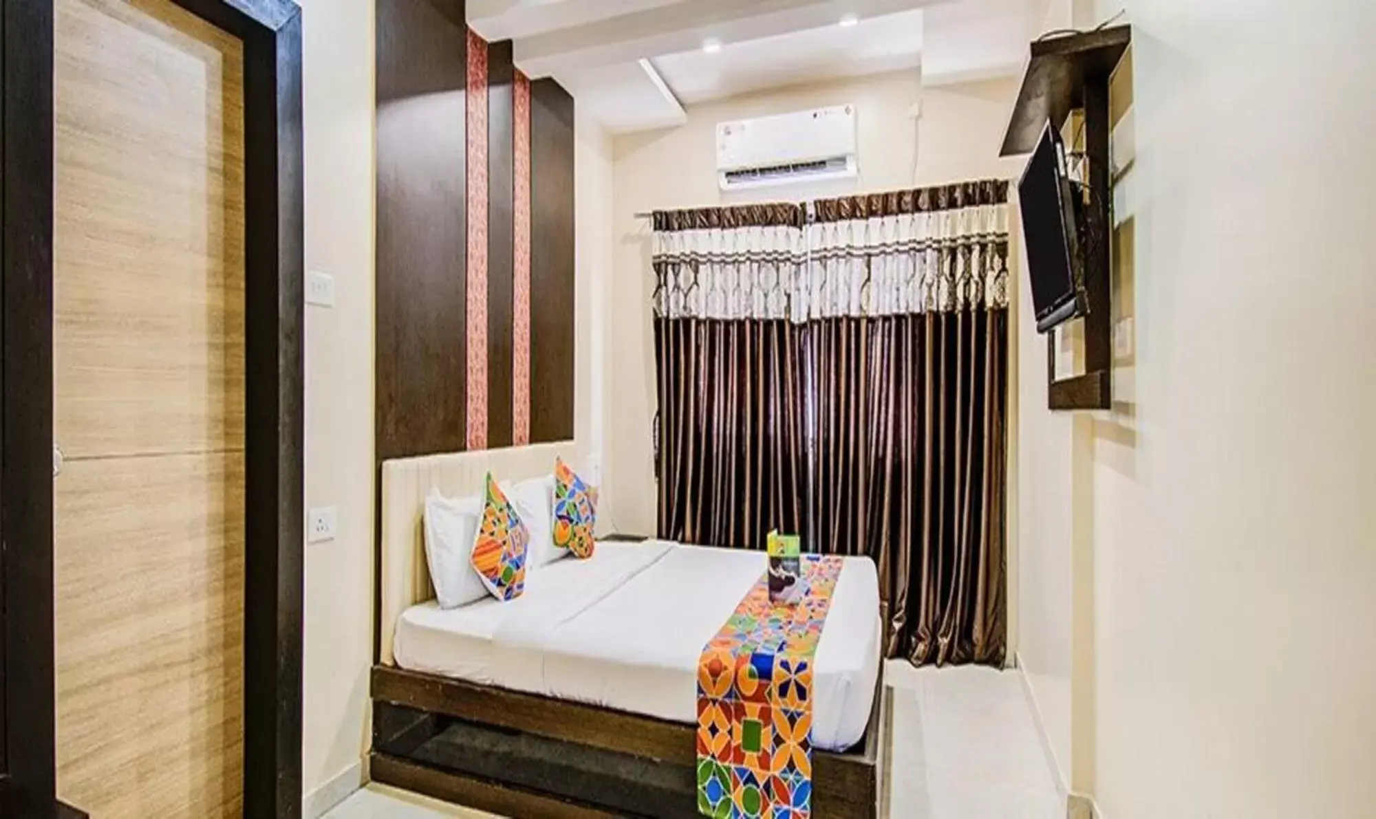 FabHotel Krishna Regency FabHotel Krishna Regency