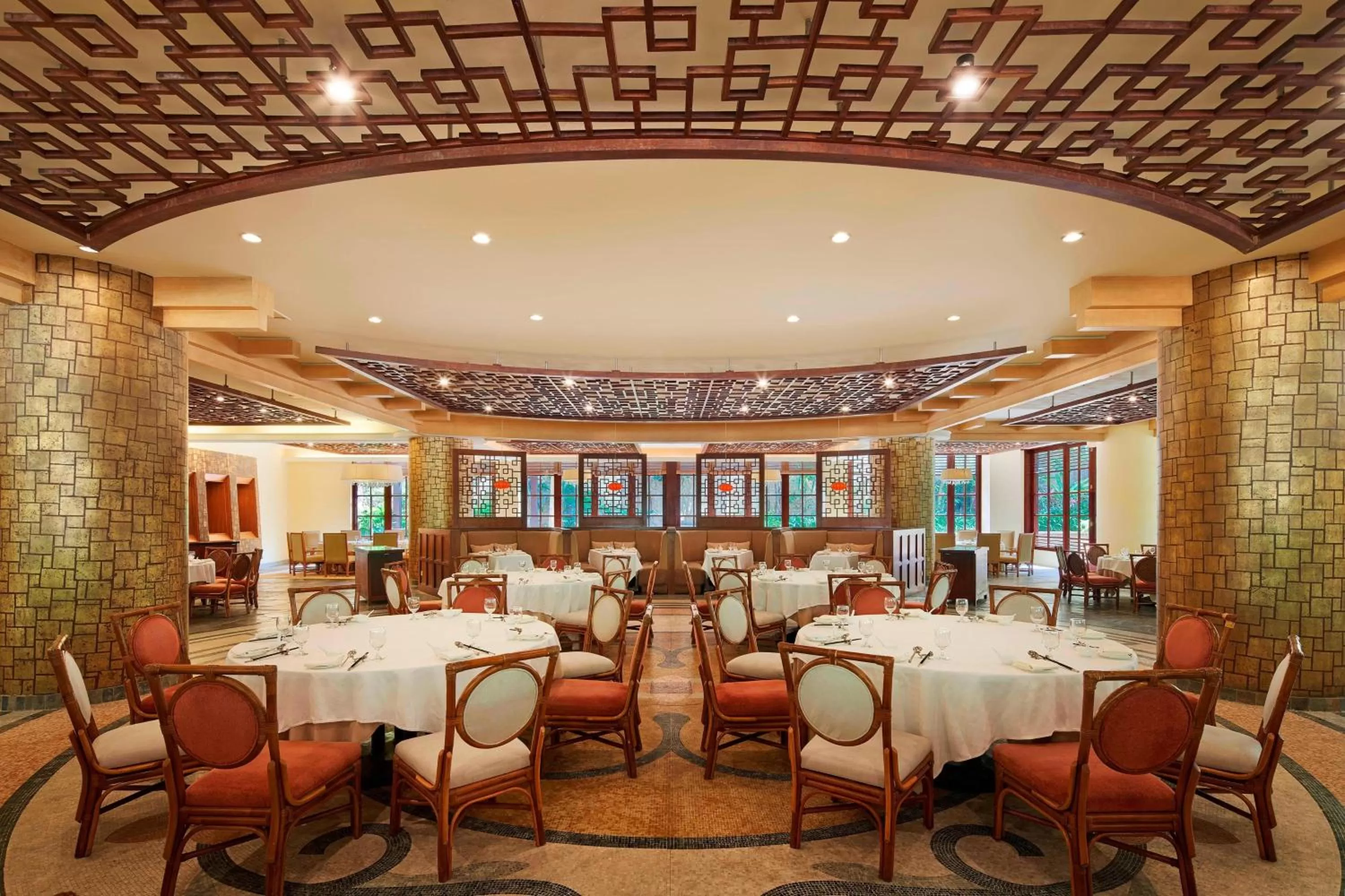 Restaurant/places to eat in Sheraton Sanya Yalong Bay Resort