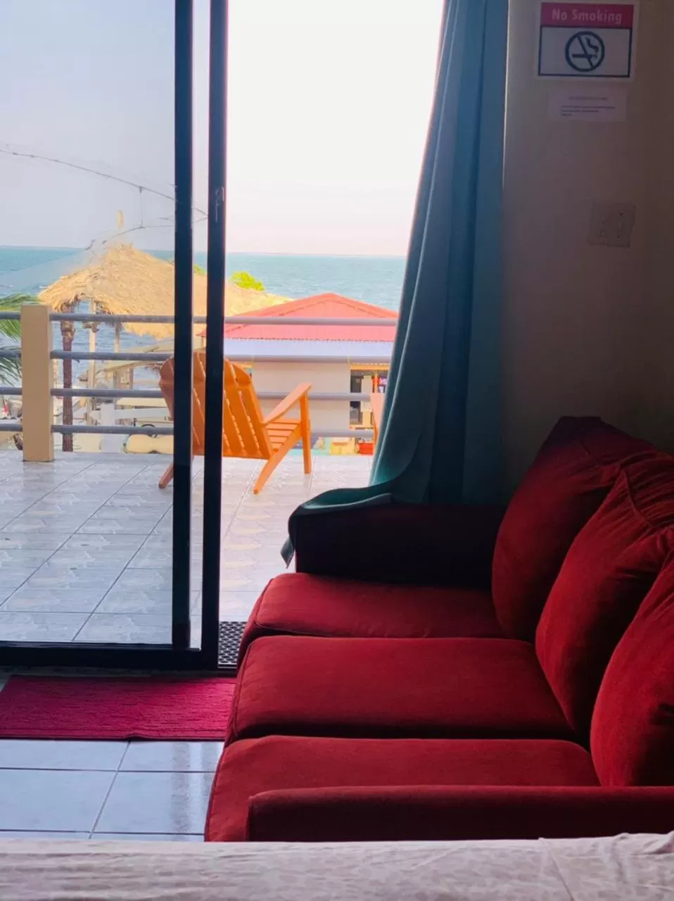 Studio Apartment with Sea View in Beach Side Condos Caye Caulker by CCVH
