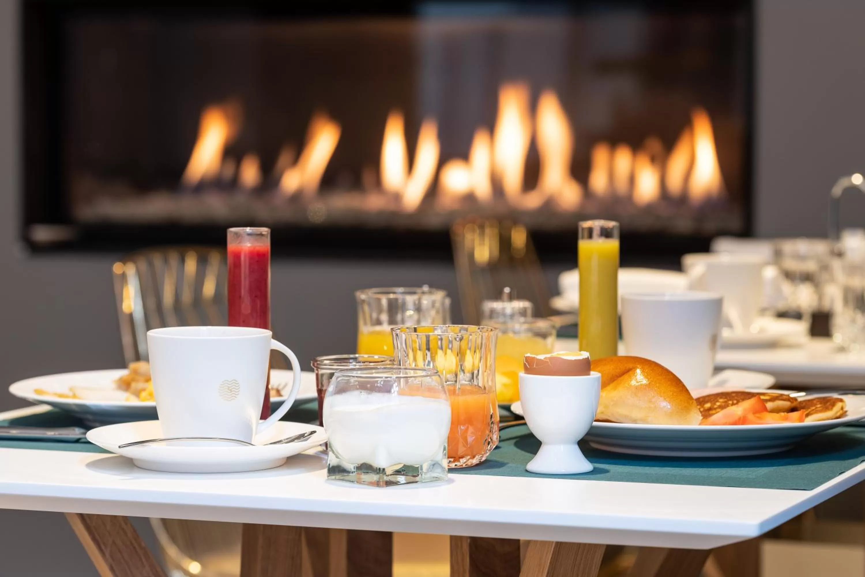 Coffee/tea facilities in Boutique Hotel Sablon by CW Hotel Collection