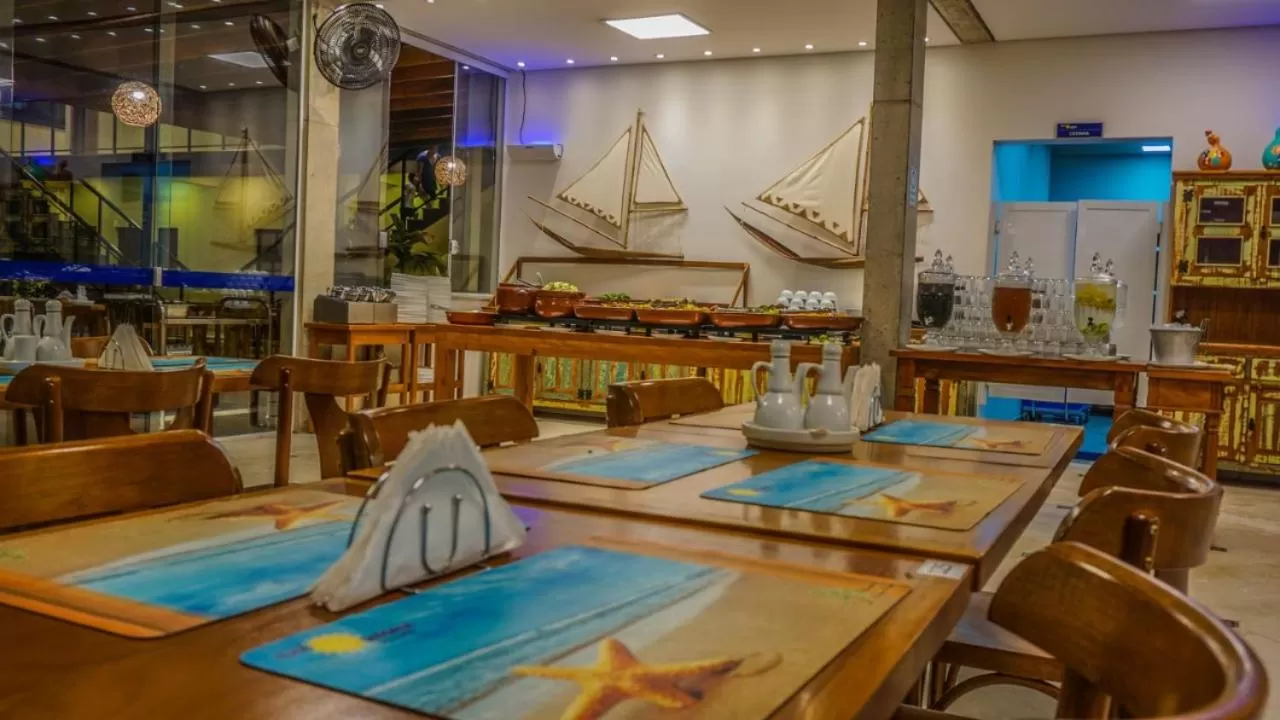 Restaurant/Places to Eat in Pousada Ilha Vitoria