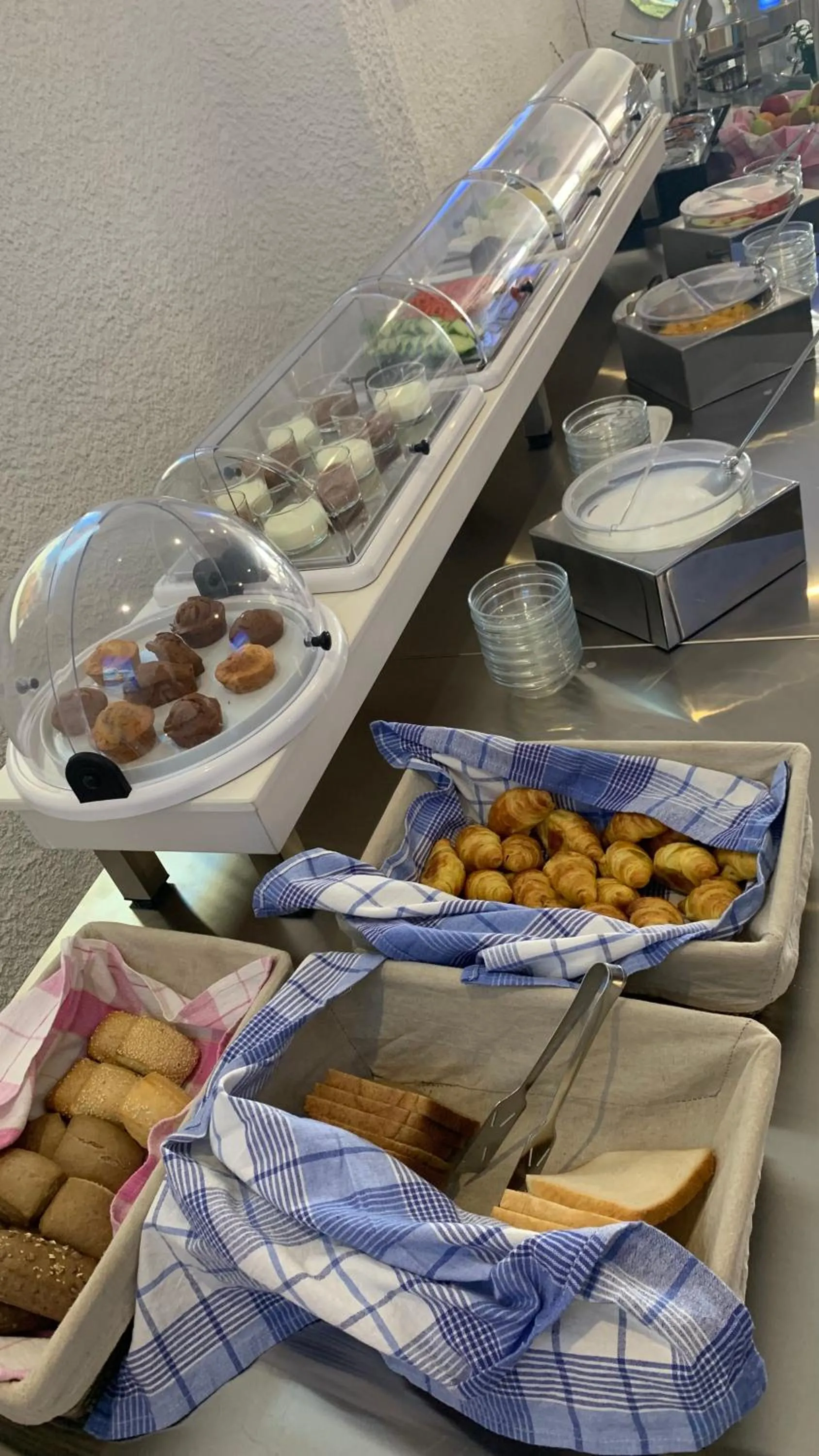 Breakfast in Folia Apartments Chania