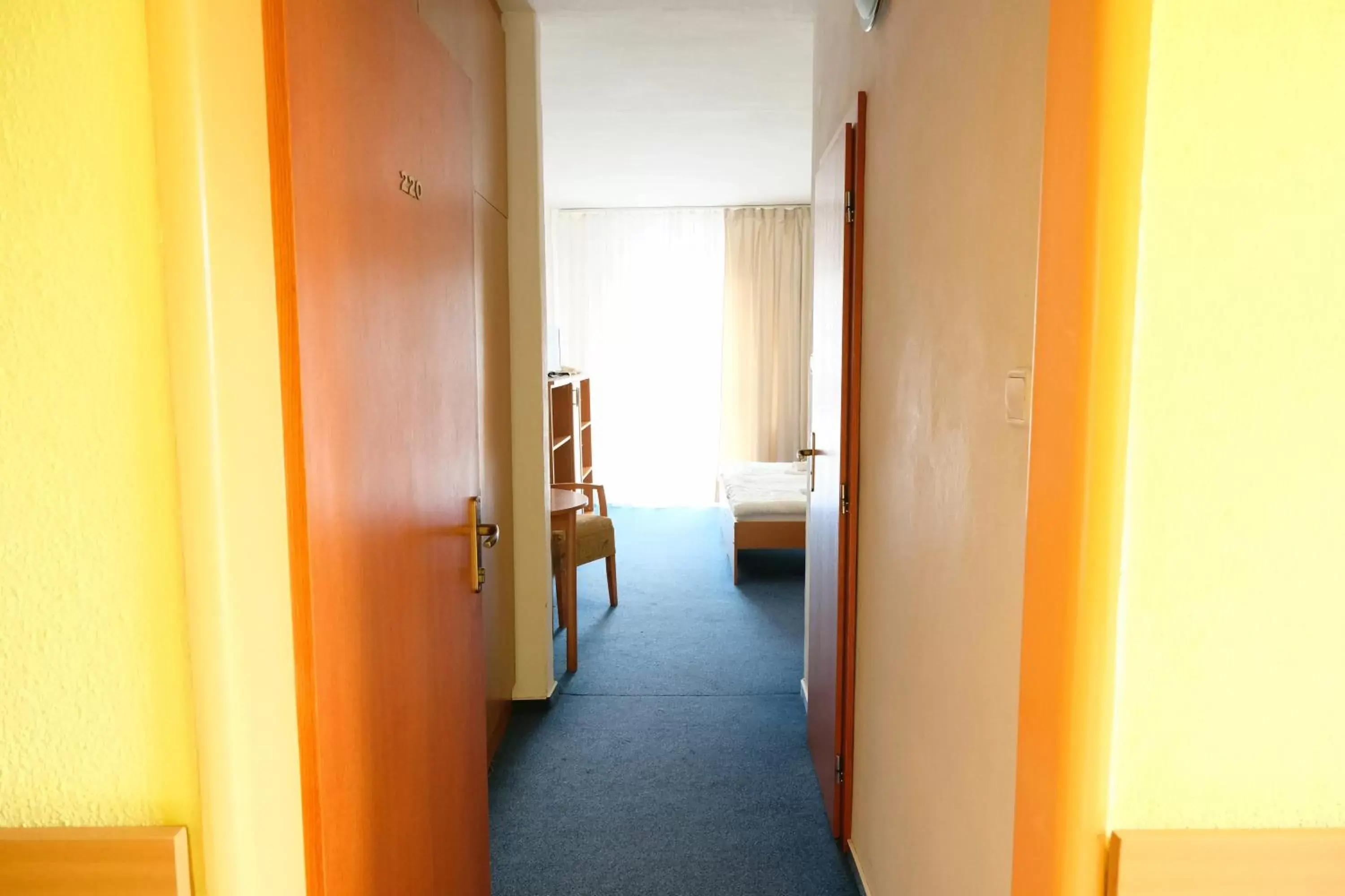 Standard Twin Room - single occupancy in Art Hotel Standard Twin Room - single occupancy in Art Hotel