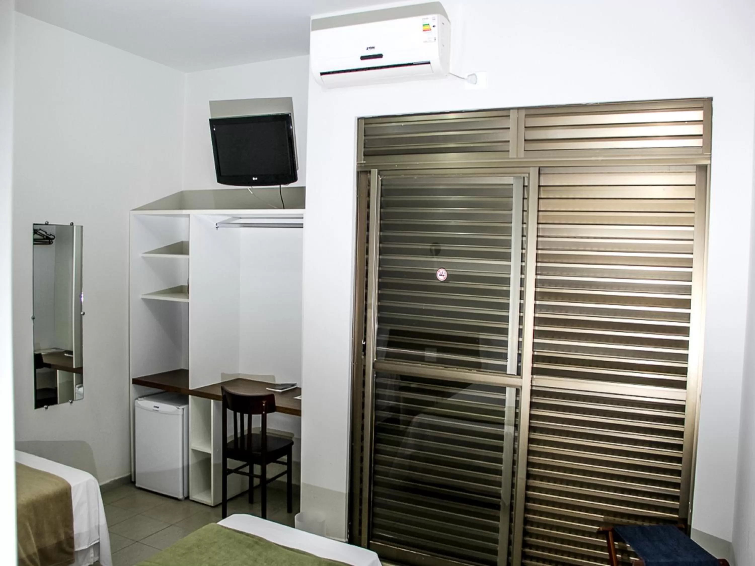 Bedroom, Bathroom in Hotel Porto do Sol