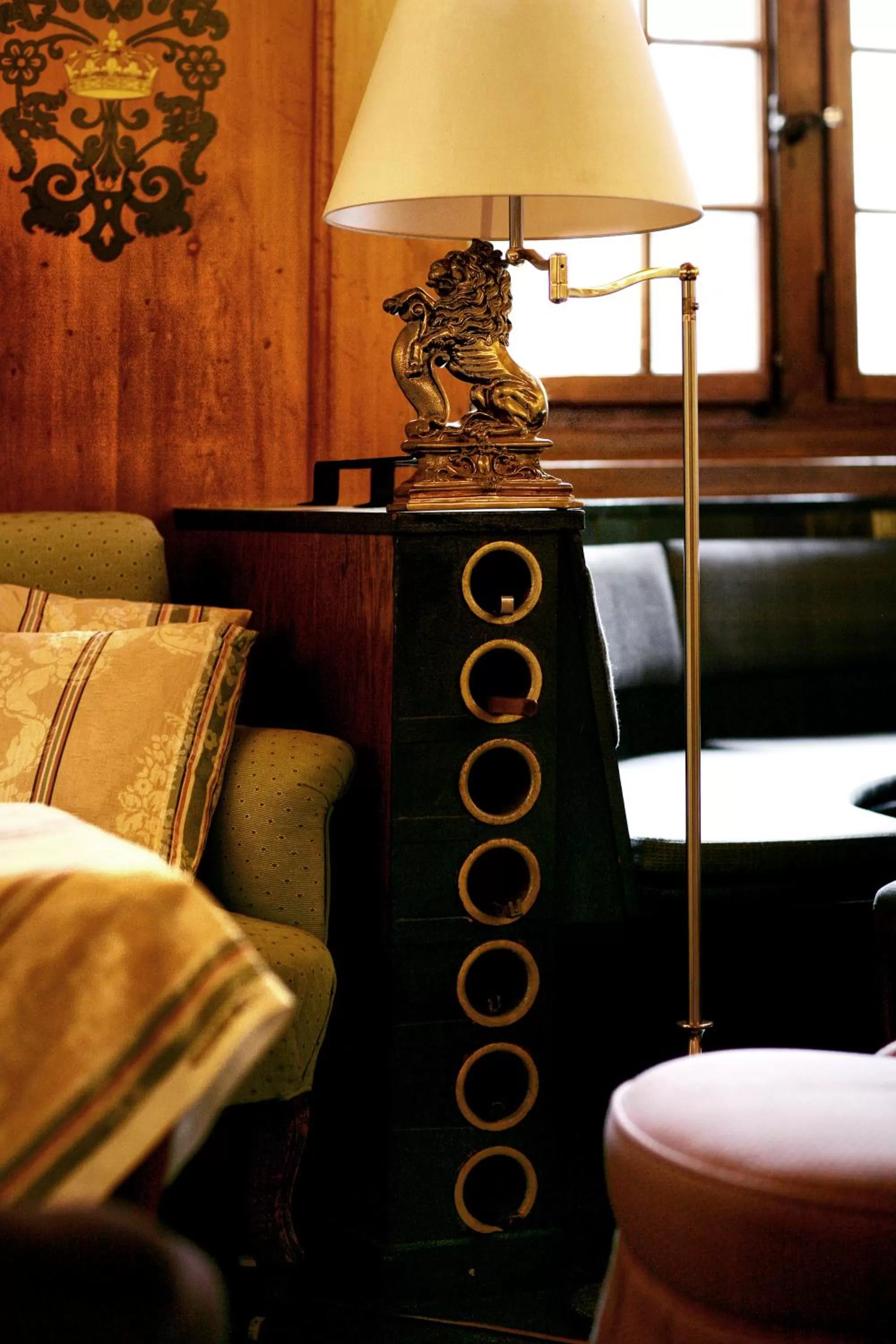 Lounge or bar, Bed in Hotel Murtenhof & Krone