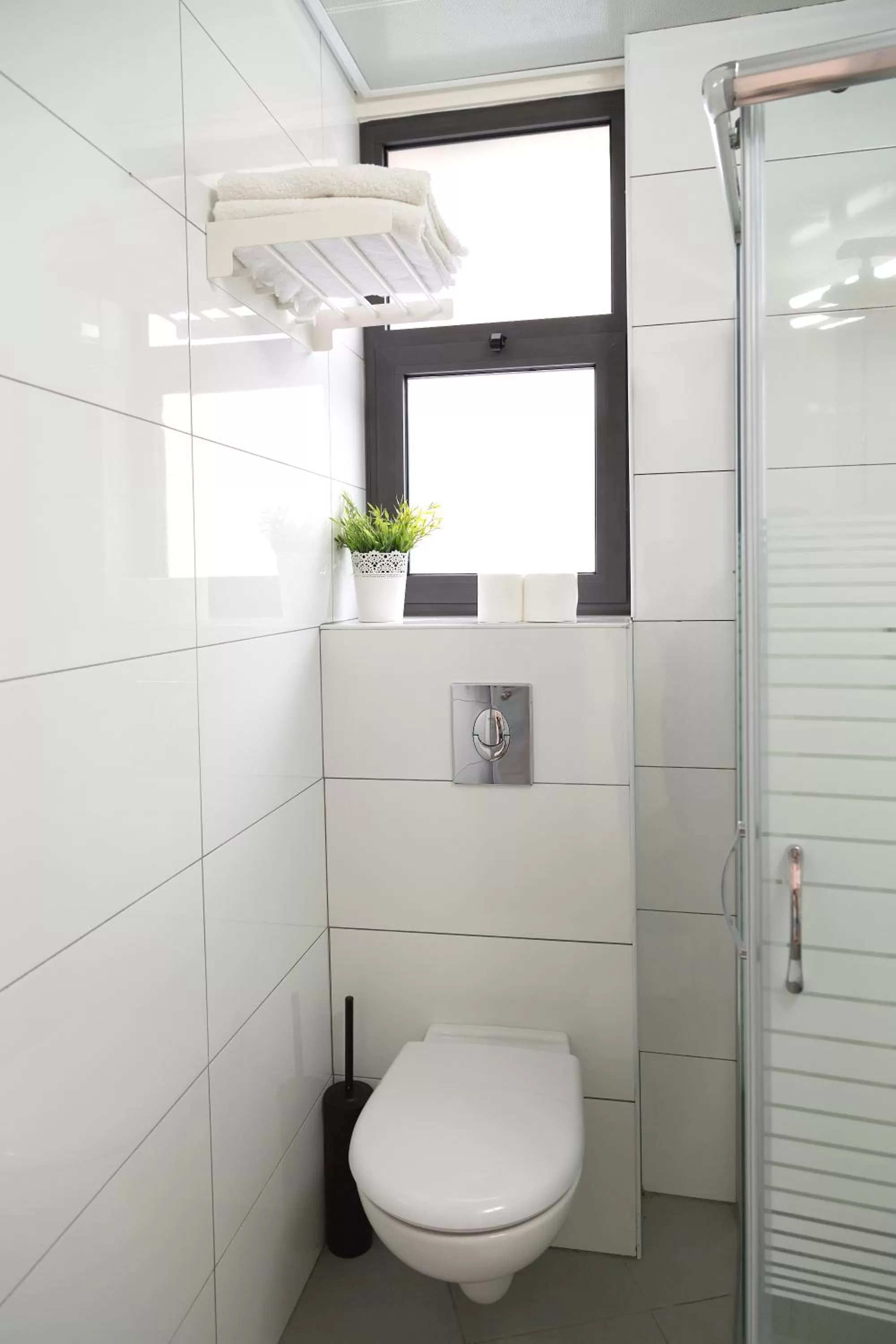 Bathroom in Johnny Hotel