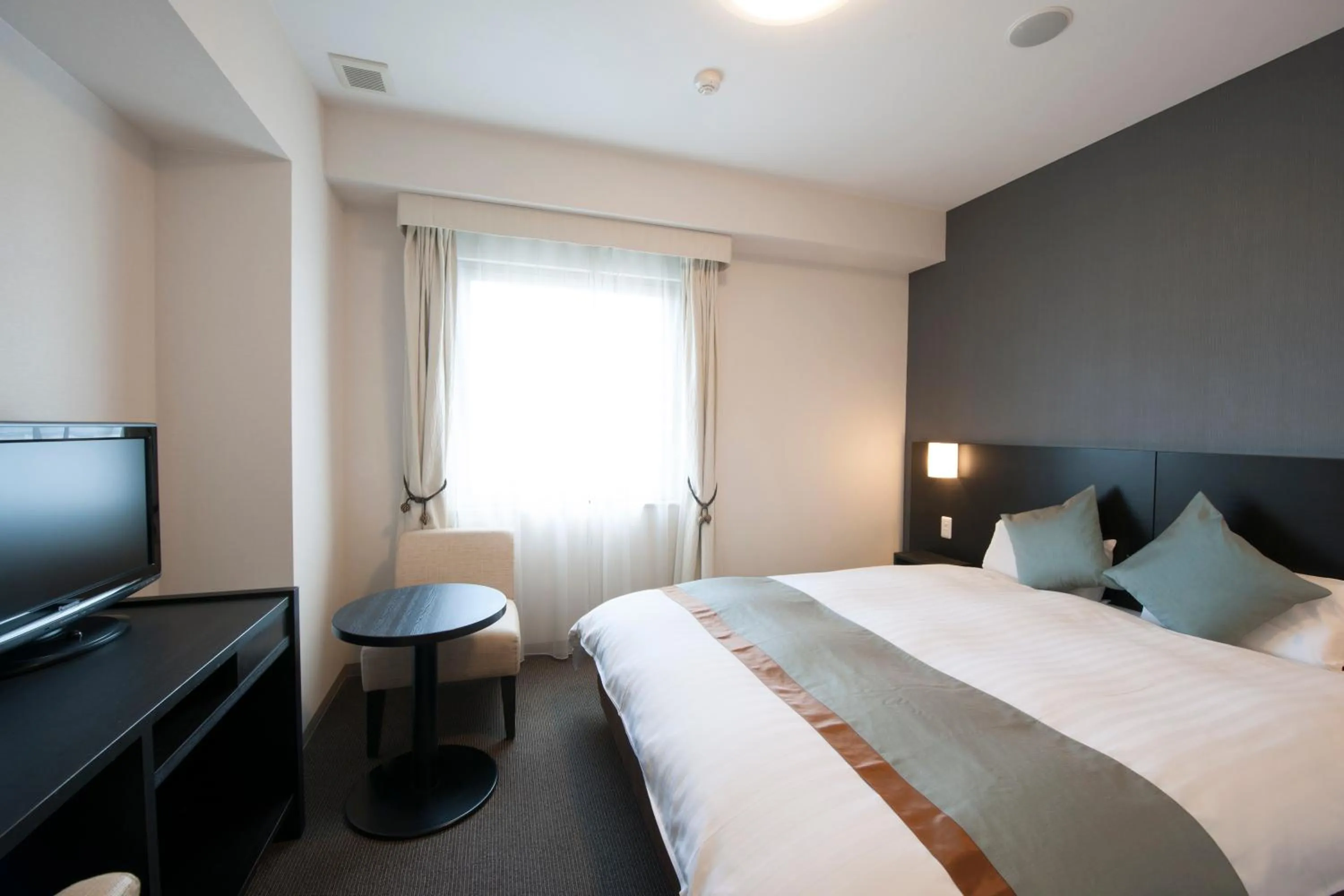 Photo of the whole room, Bed in Dormy Inn Premium Shimonoseki