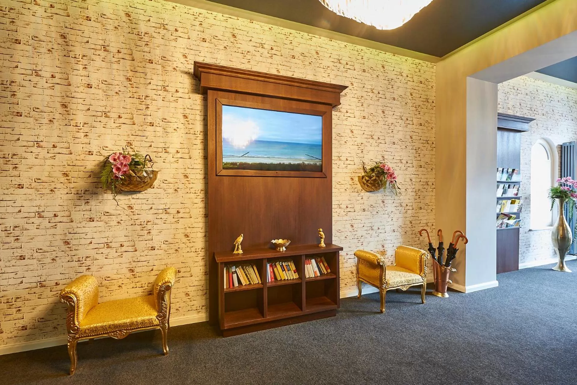 TV and multimedia in Hotel Belvedere