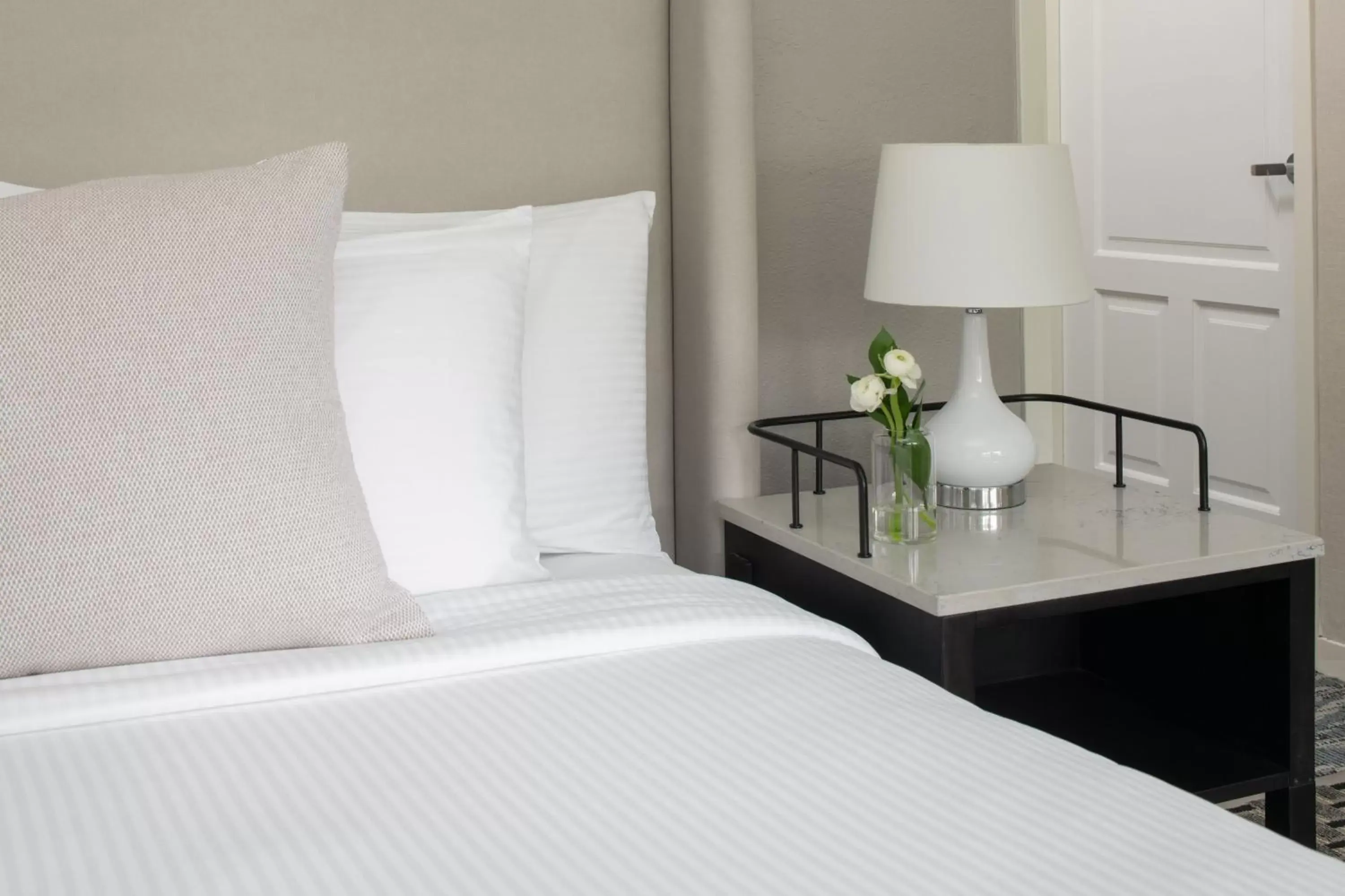 Premier King Room in Toll House Hotel Los Gatos Premier King Room in Toll House Hotel Los Gatos