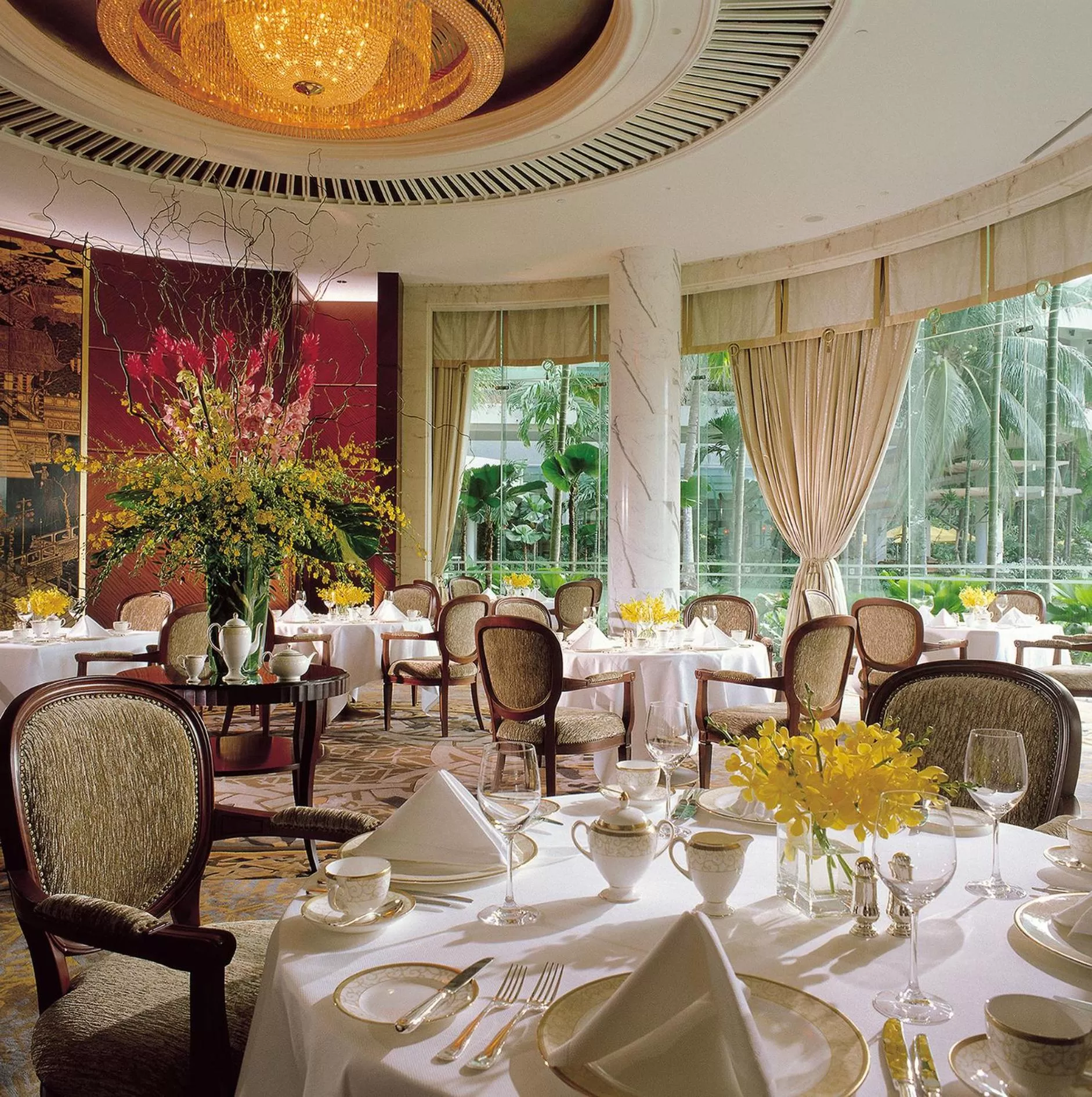 Restaurant/places to eat in Shangri-La Singapore