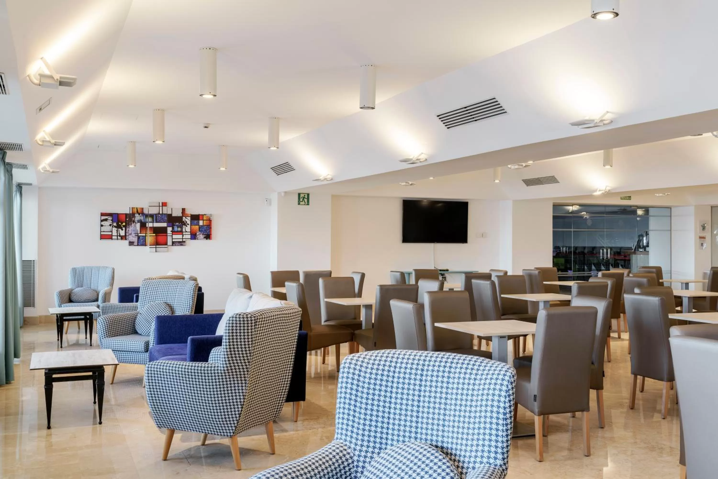 Lounge or bar in AluaSun Doblemar