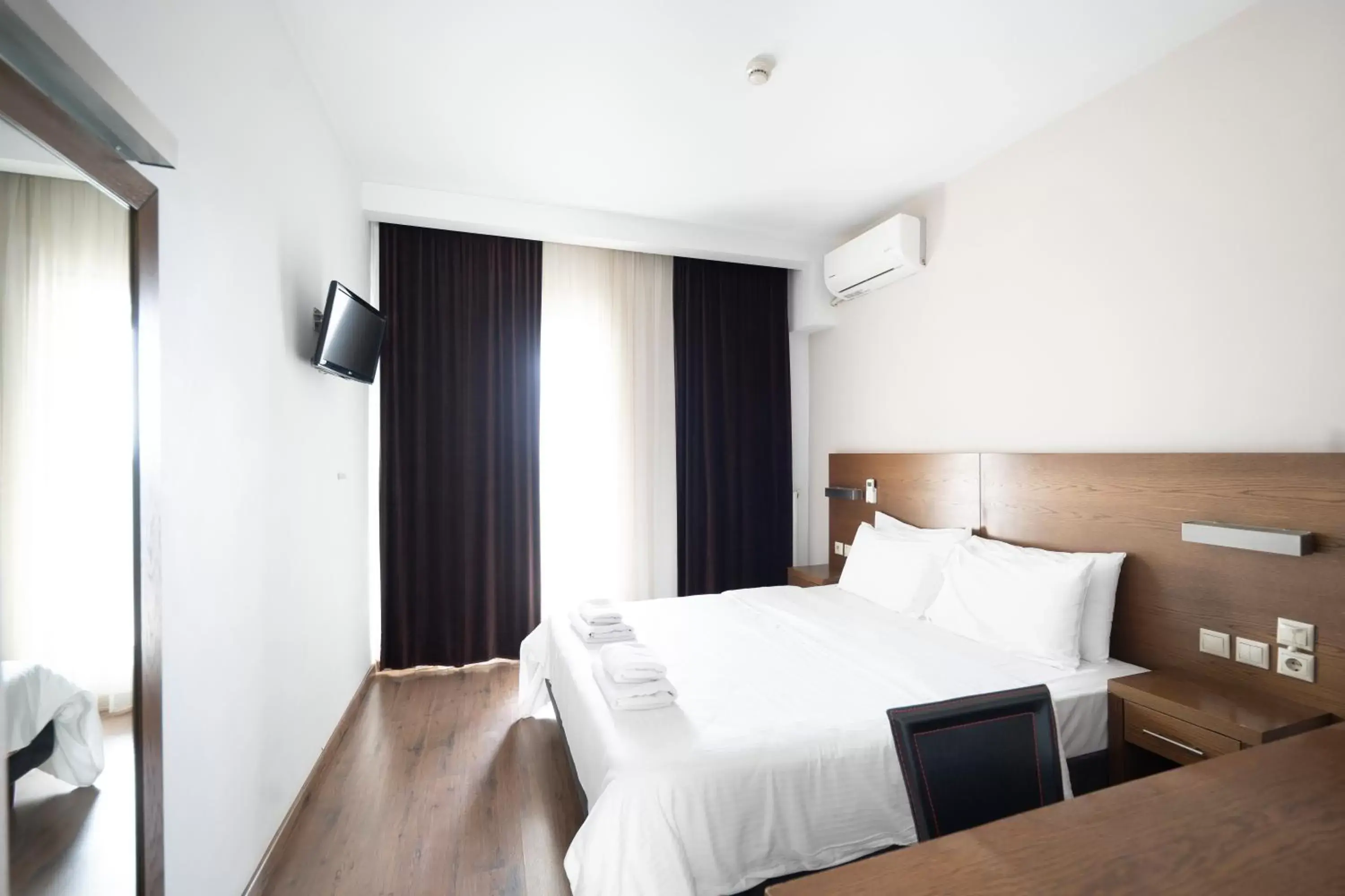 Double or Twin Room City Nest in Rotonda Hotel Double or Twin Room City Nest in Rotonda Hotel