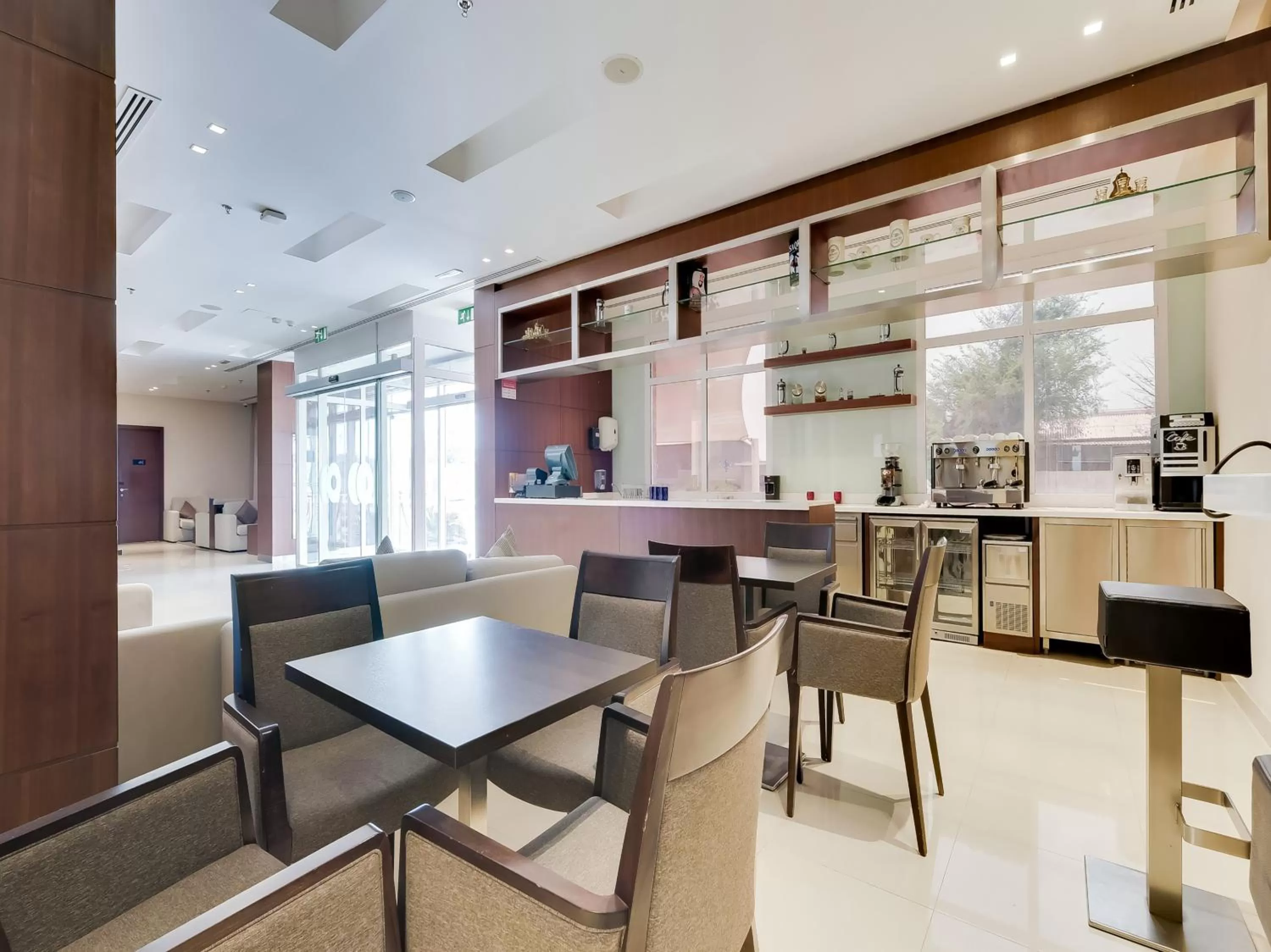 Restaurant/places to eat in Action Hotel Ras Al Khaimah