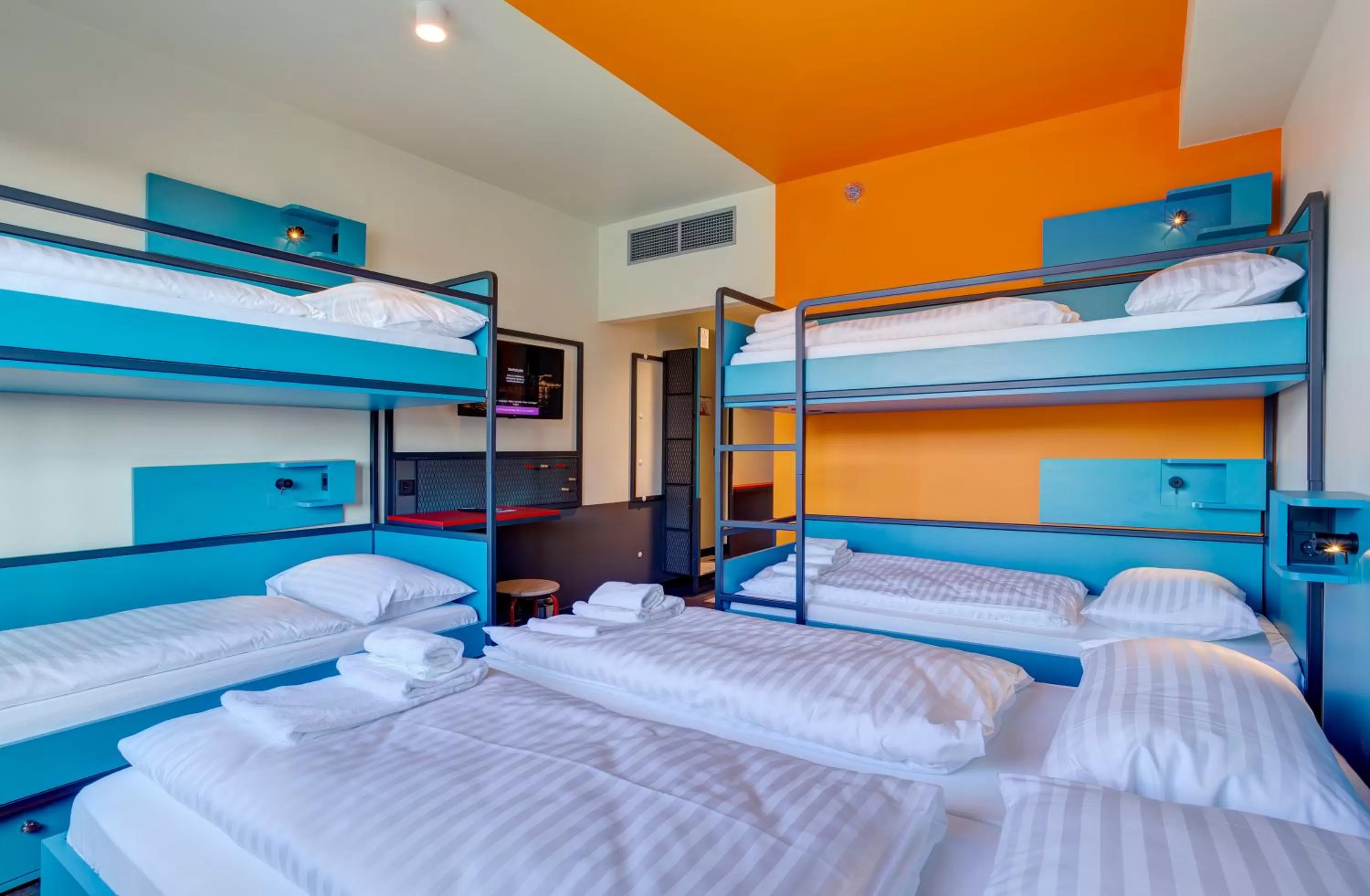 Photo of the whole room, Bunk Bed in MEININGER Budapest Great Market Hall