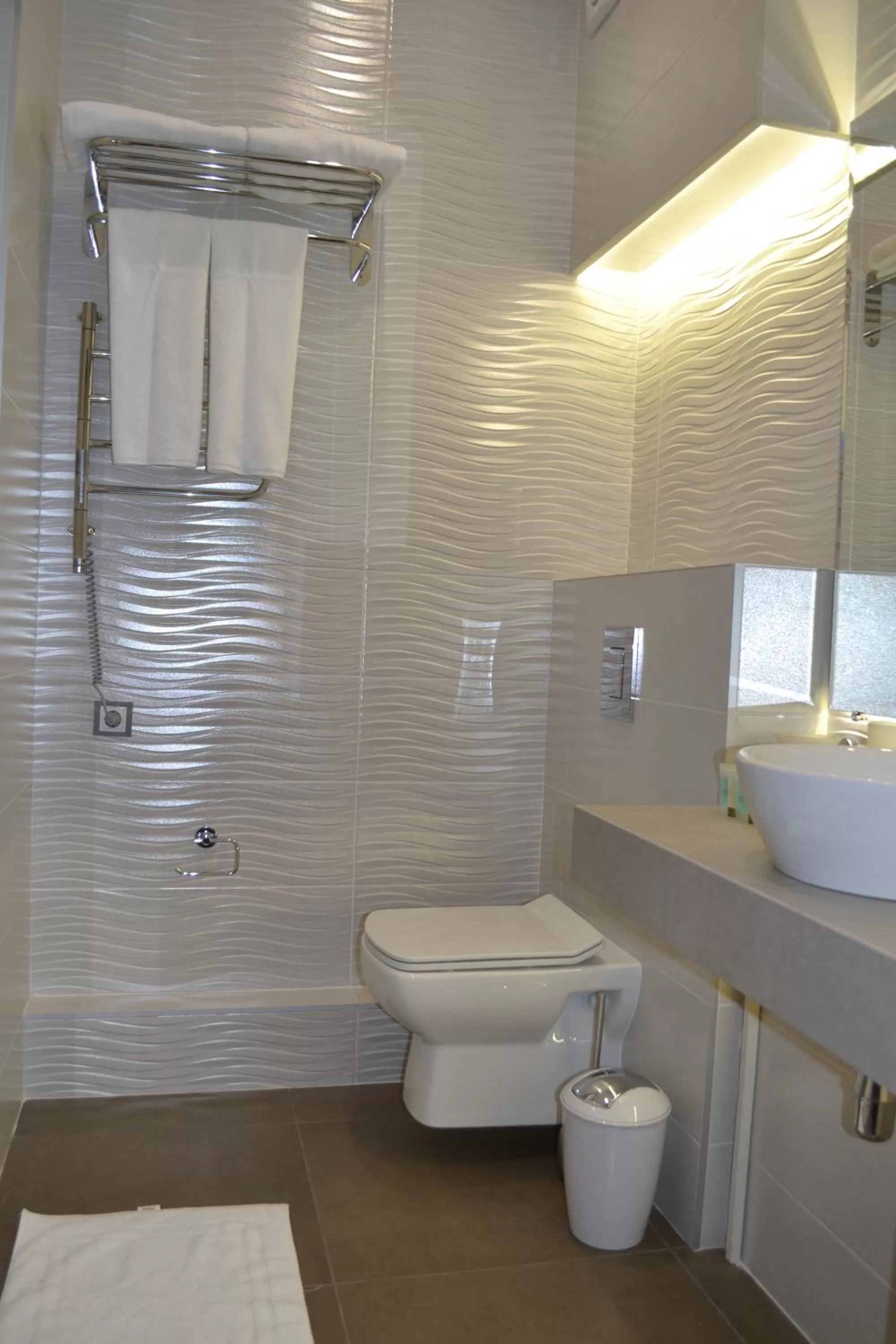 Bathroom in Horizon Hotel