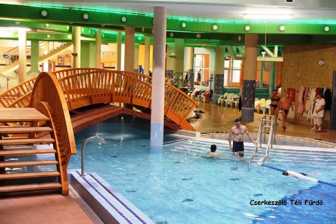 Public Bath, Swimming Pool in Royal Hotel