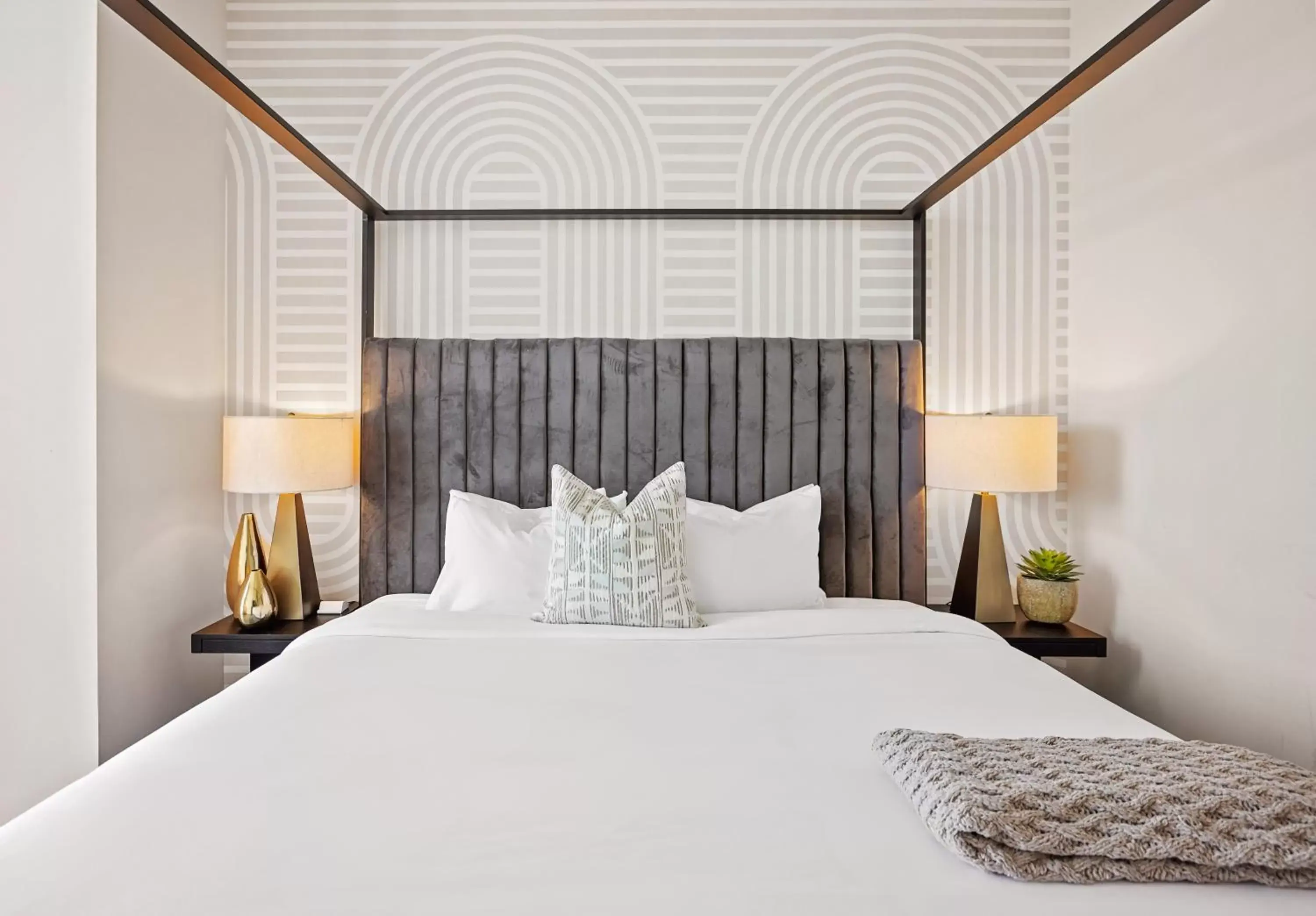 2 Bedroom Sky Deluxe Suite in Placemakr Premier SoBro 2 Bedroom Sky Deluxe Suite in Placemakr Premier SoBro