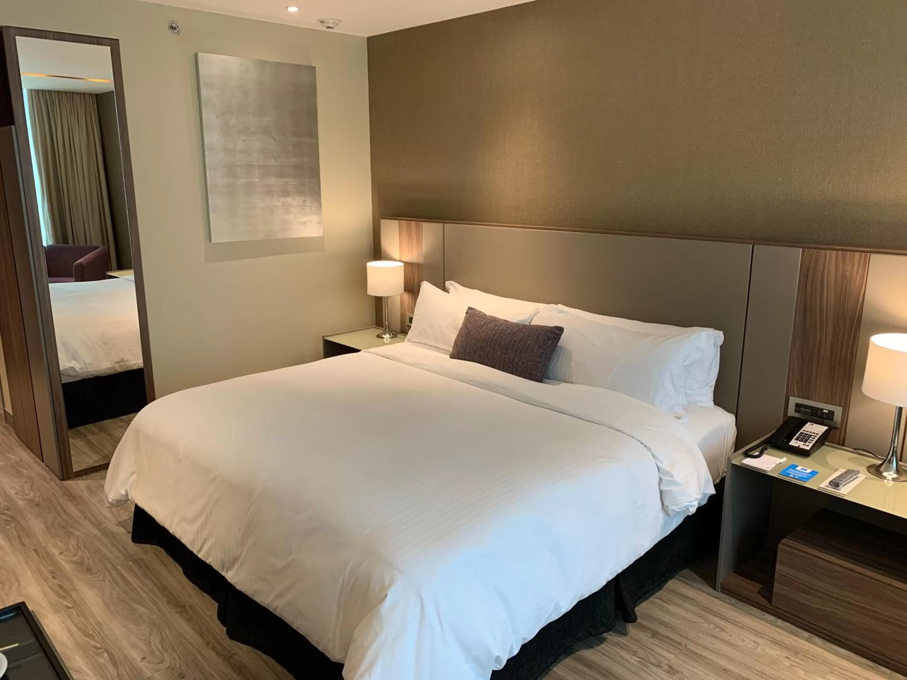 Bedroom, Bed in Camino Real Fashion Drive Monterrey