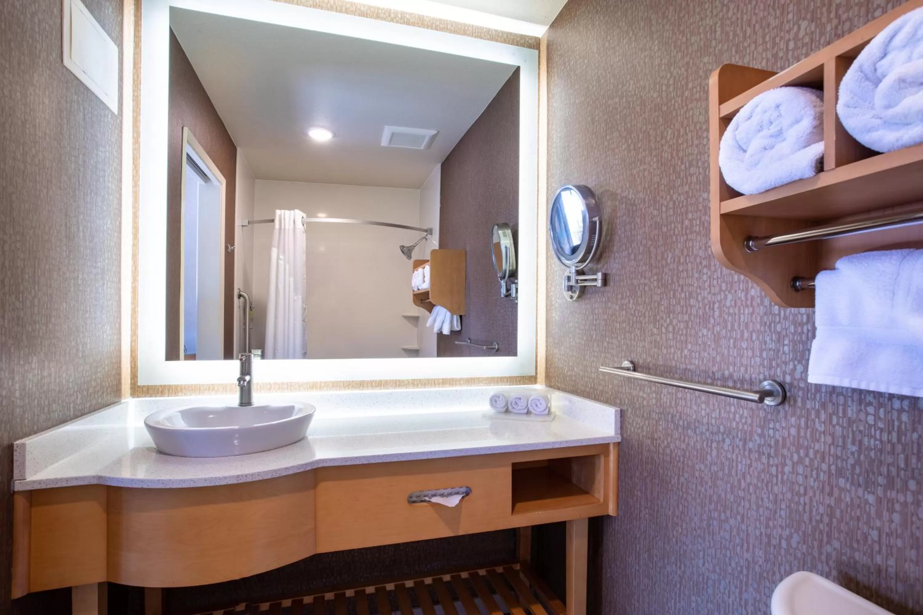 Bathroom in Holiday Inn Express Monterey - Cannery Row by IHG