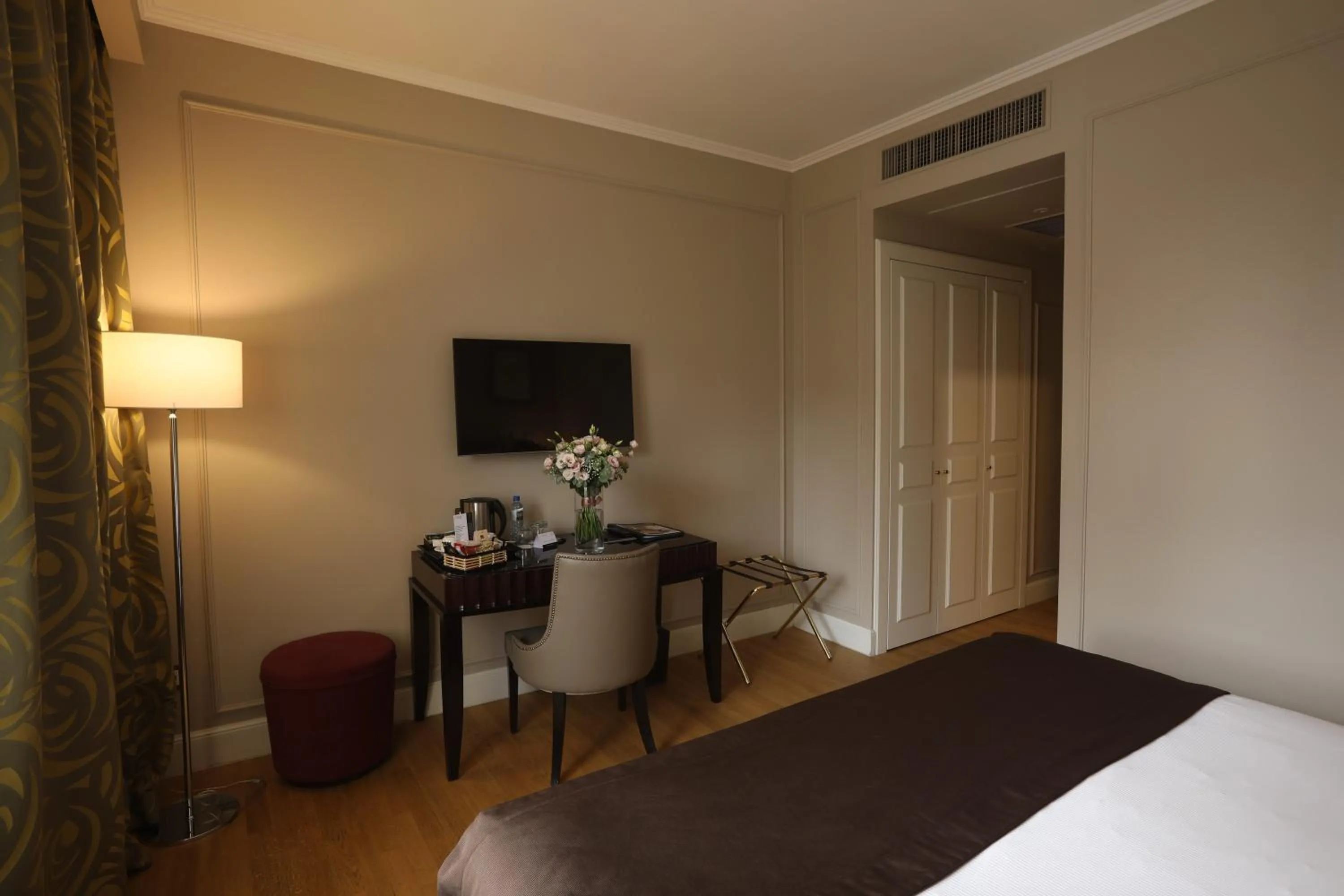 Bed in Grand Hotel Yerevan - Small Luxury Hotels of the World