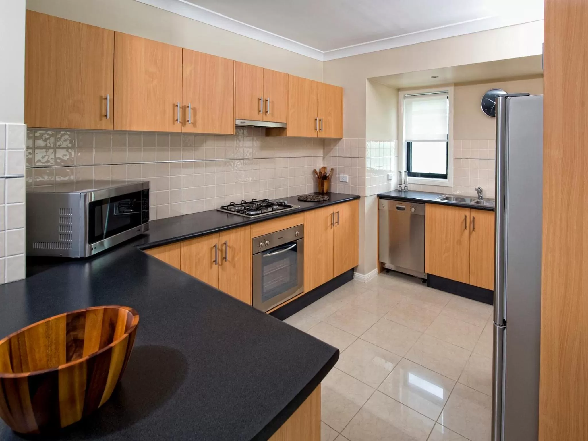 Kitchen or kitchenette in Dolphin Shores