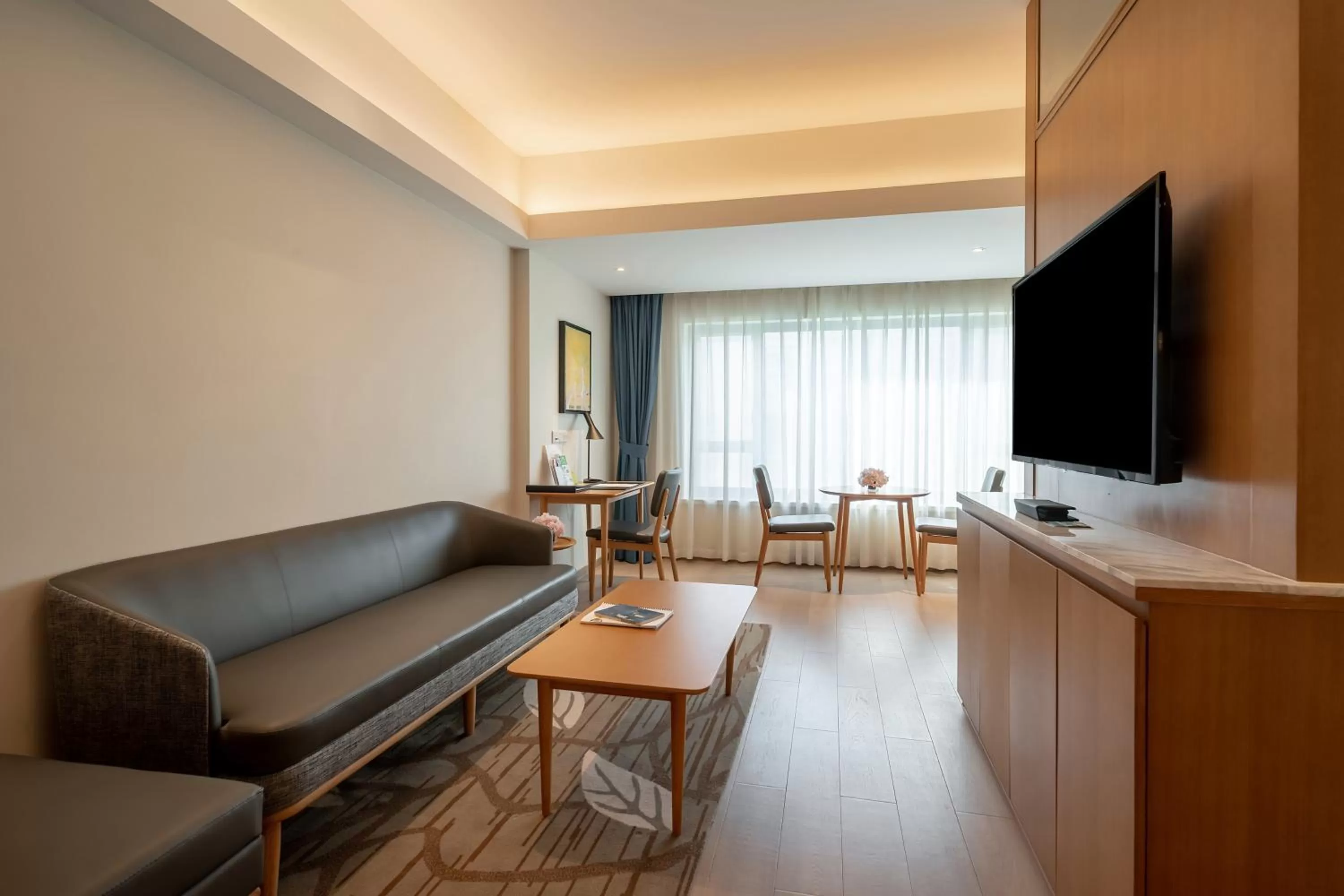 Living room in Holiday Inn Shanghai Hongqiao Central, an IHG Hotel