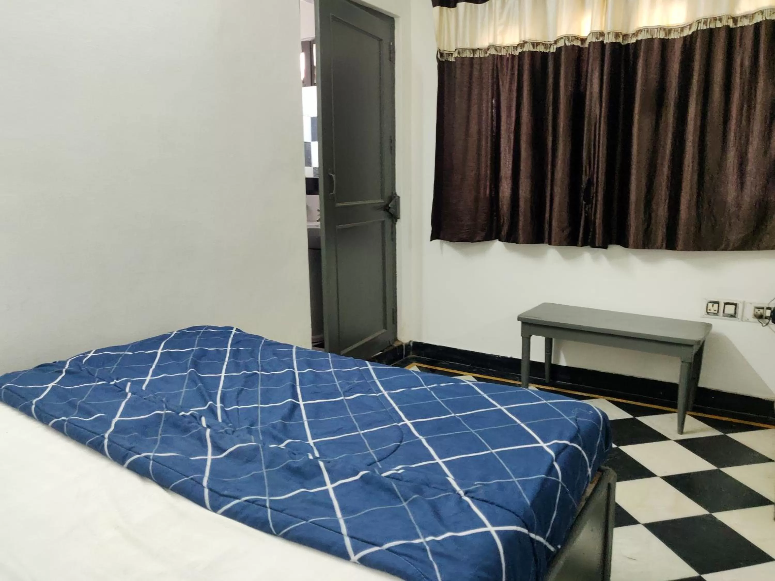 Bedroom, Bed in Hotel VIP