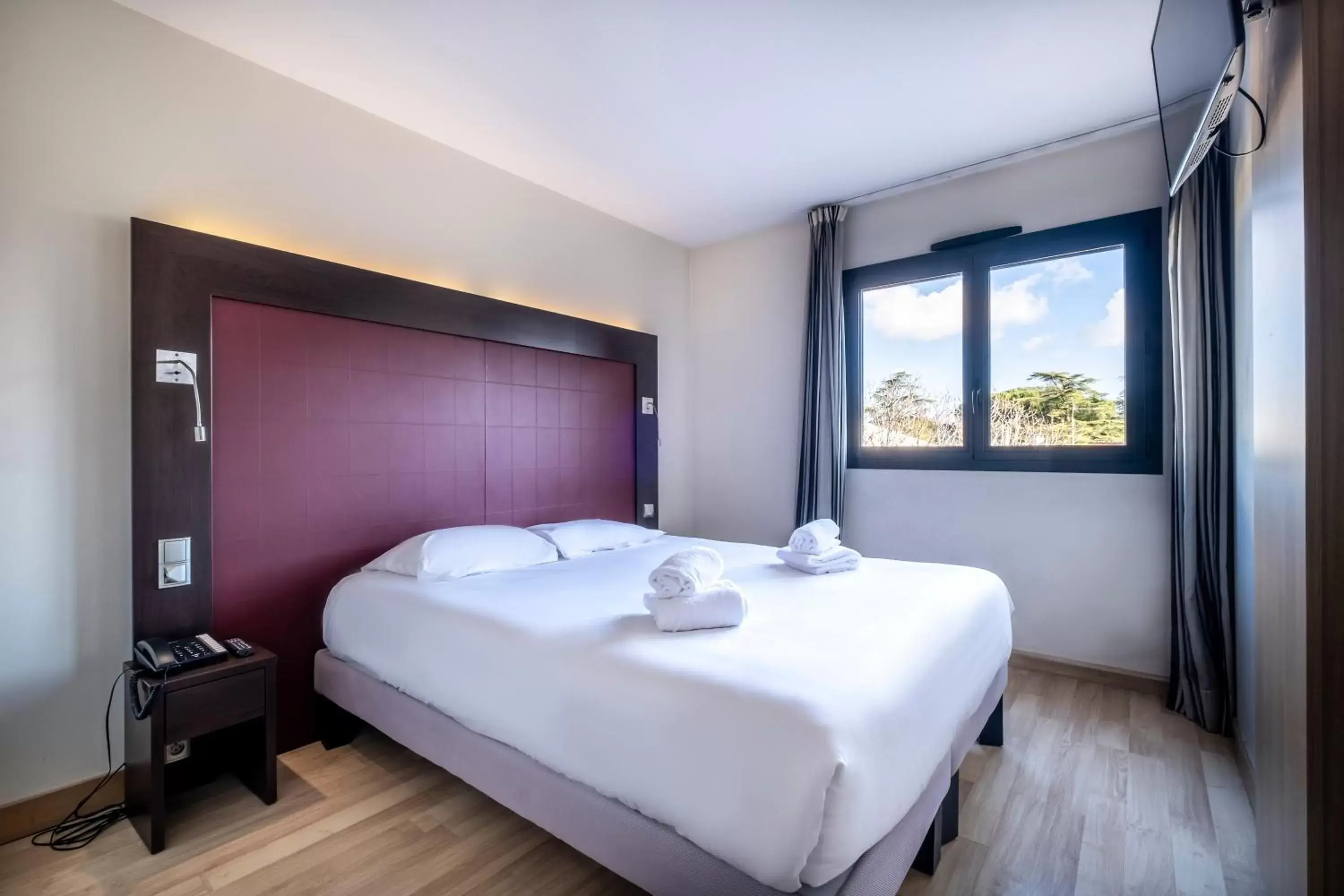 Two-Bedroom Apartment in Clarion Aparthotel Toulouse Blagnac Airport Two-Bedroom Apartment in Clarion Aparthotel Toulouse Blagnac Airport